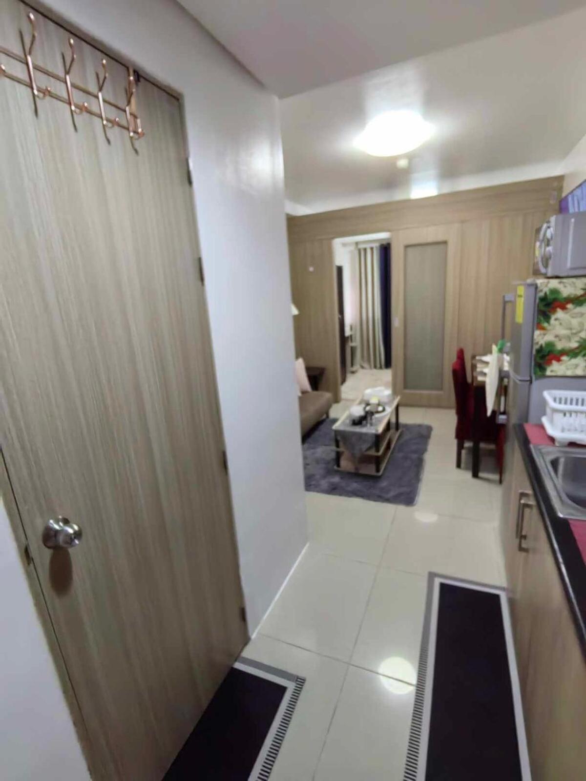 Mall Of Asia's Staycation Apartment Manila