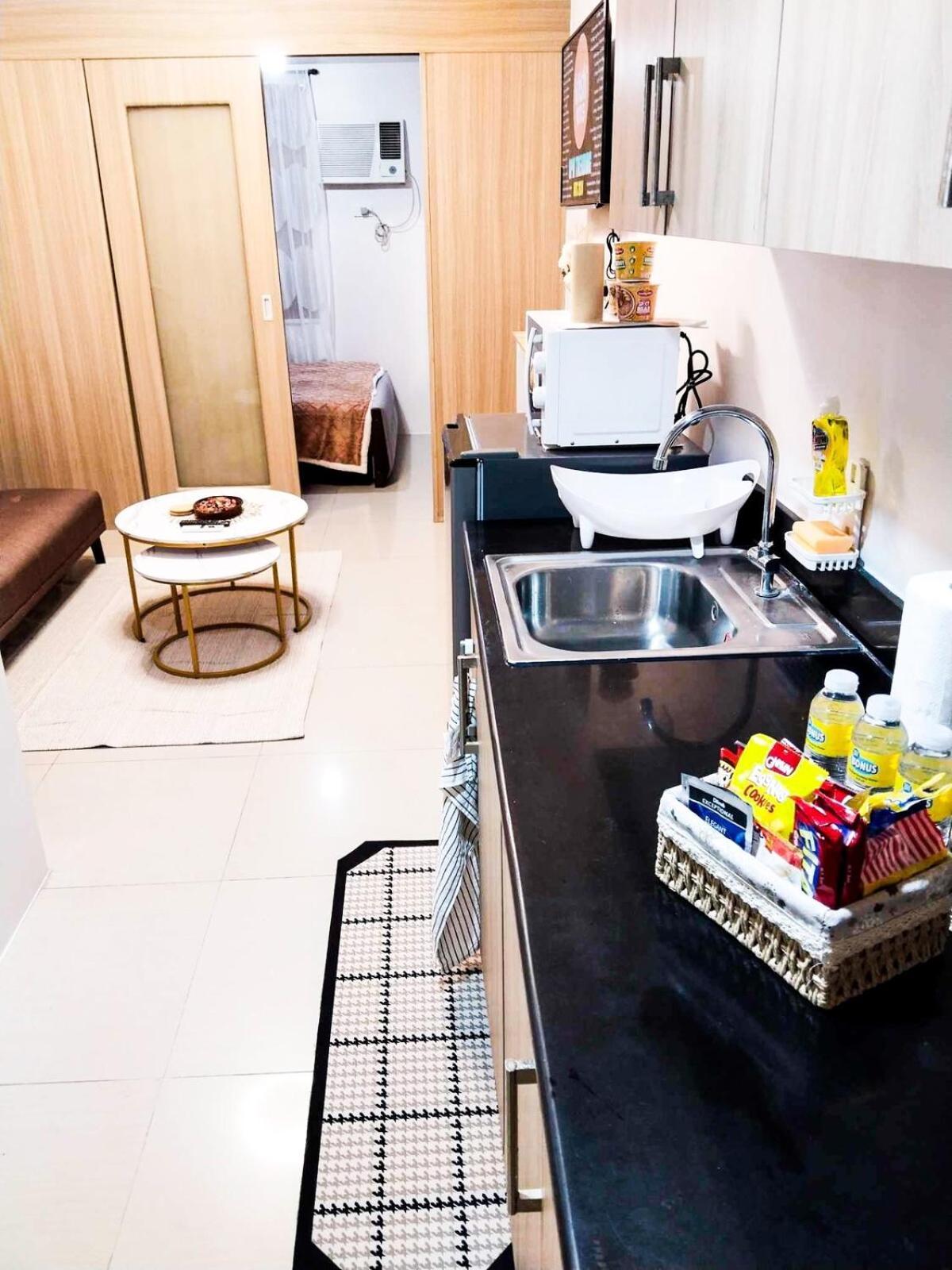 Apartment Crizzy's Hub Gabrielle At Shore Residences *