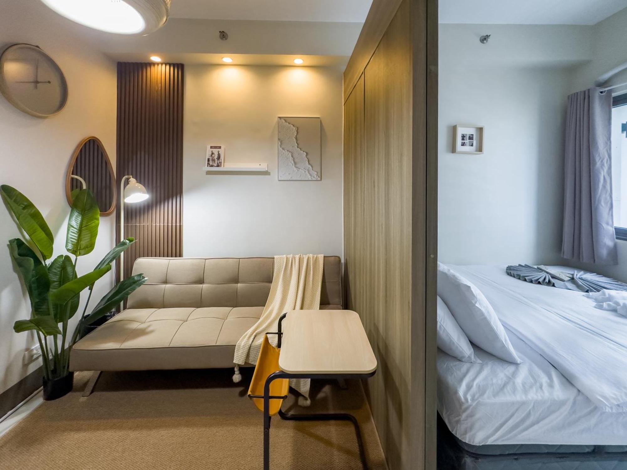 Gemstonebr In Smdc Fame Residences Manila