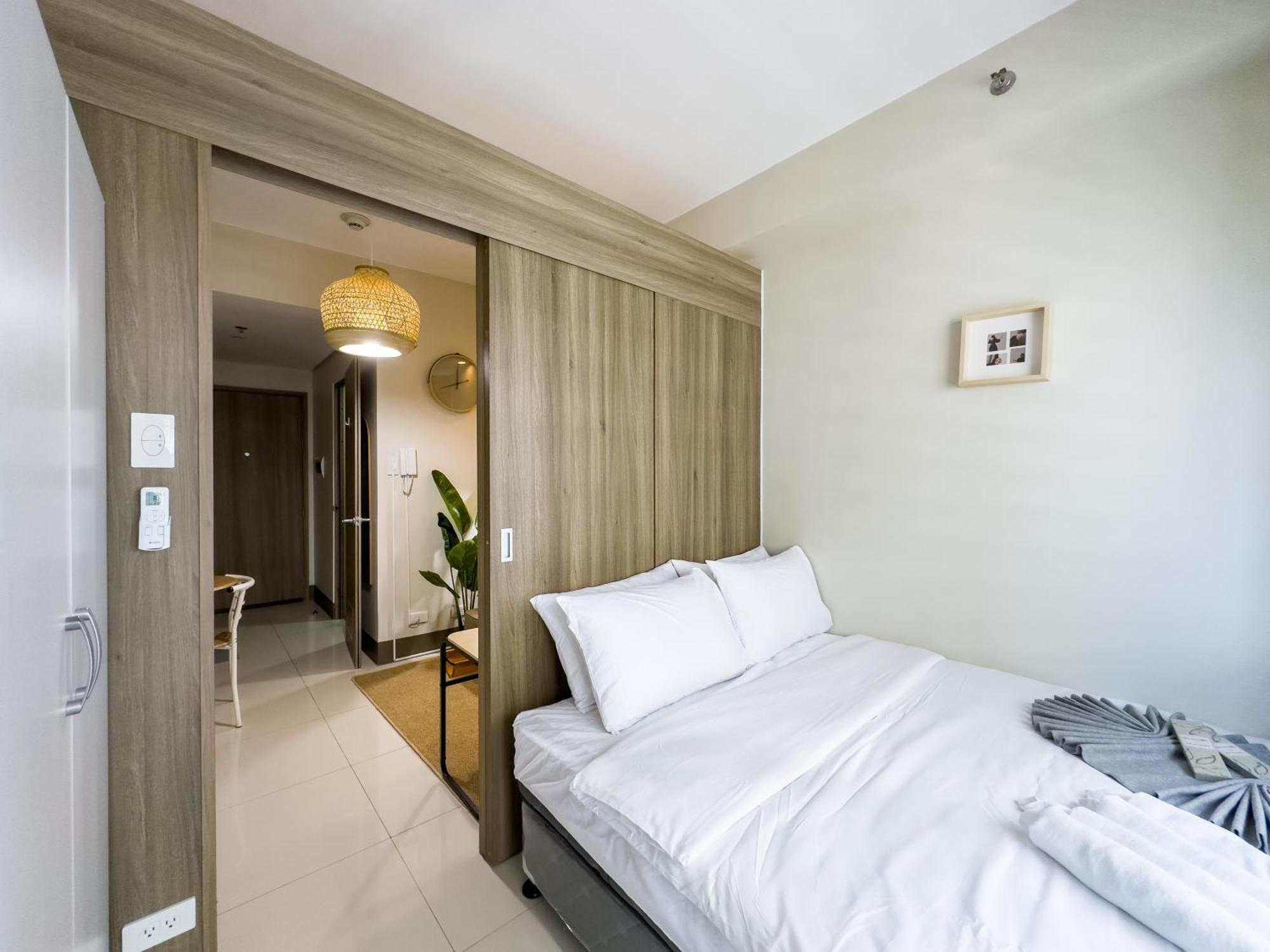 Apartment Gemstonebr In Smdc Fame Residences Manila