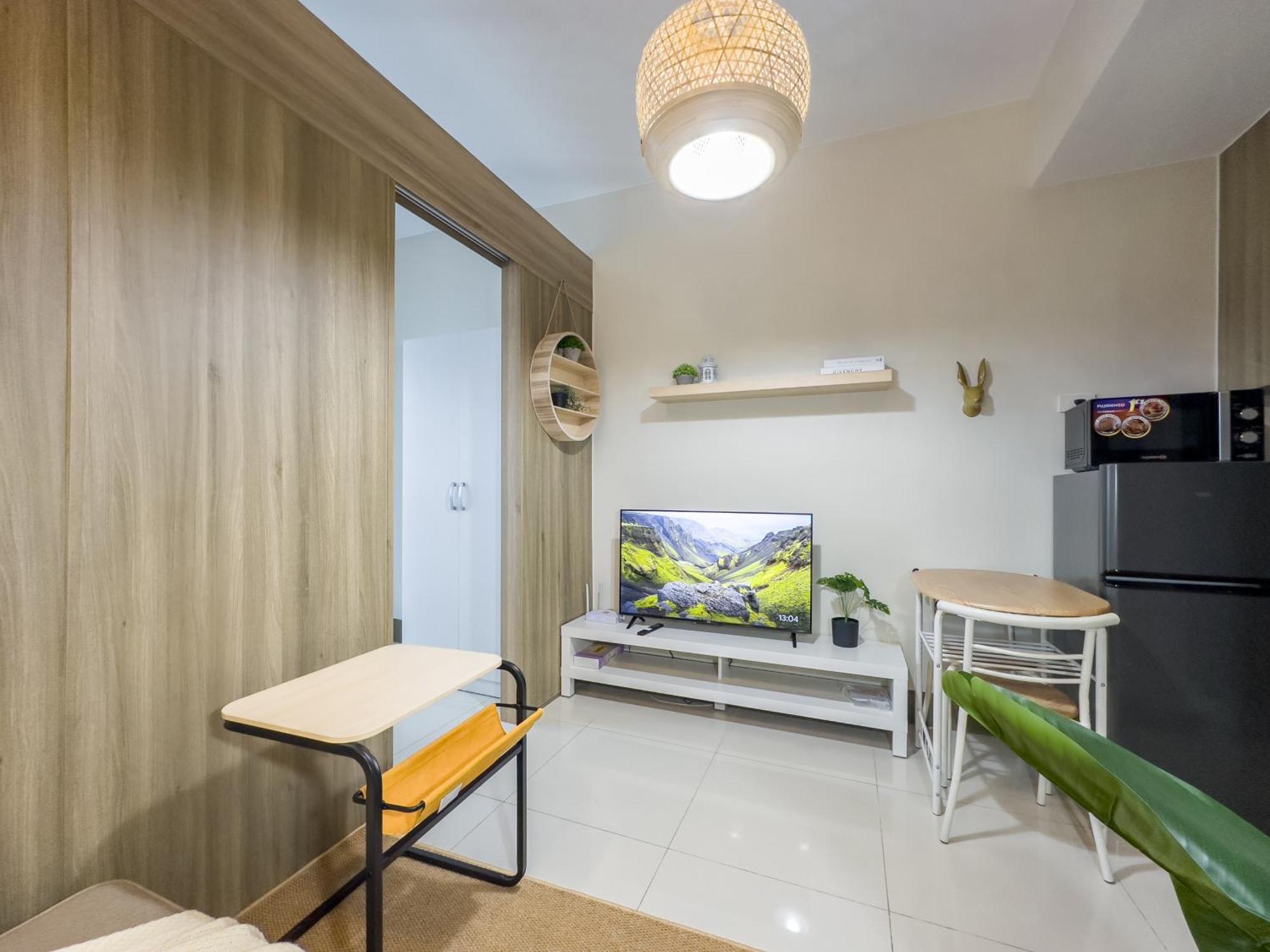 Gemstonebr In Smdc Fame Residences Apartment *