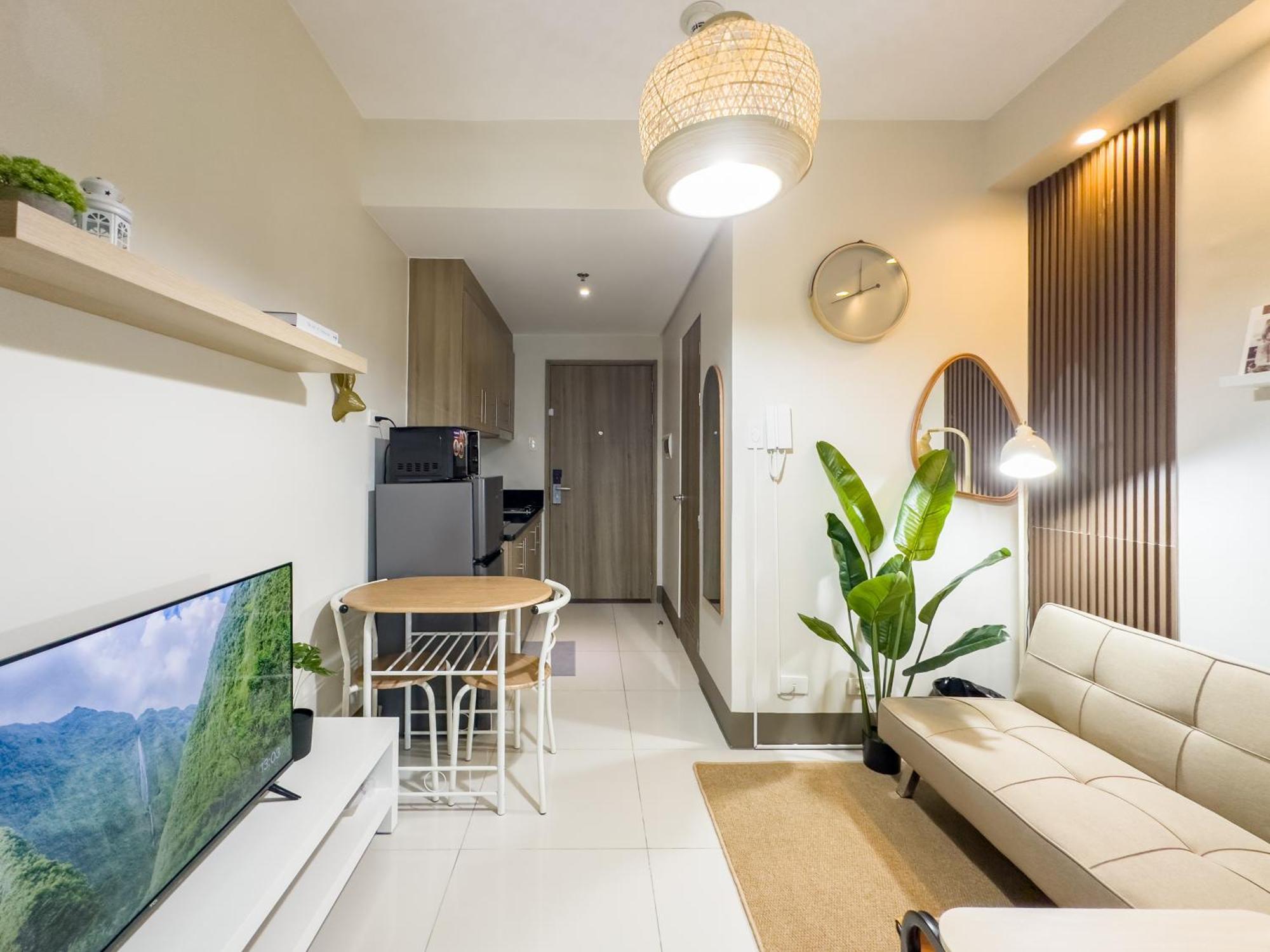 Apartment Gemstonebr In Smdc Fame Residences Manila
