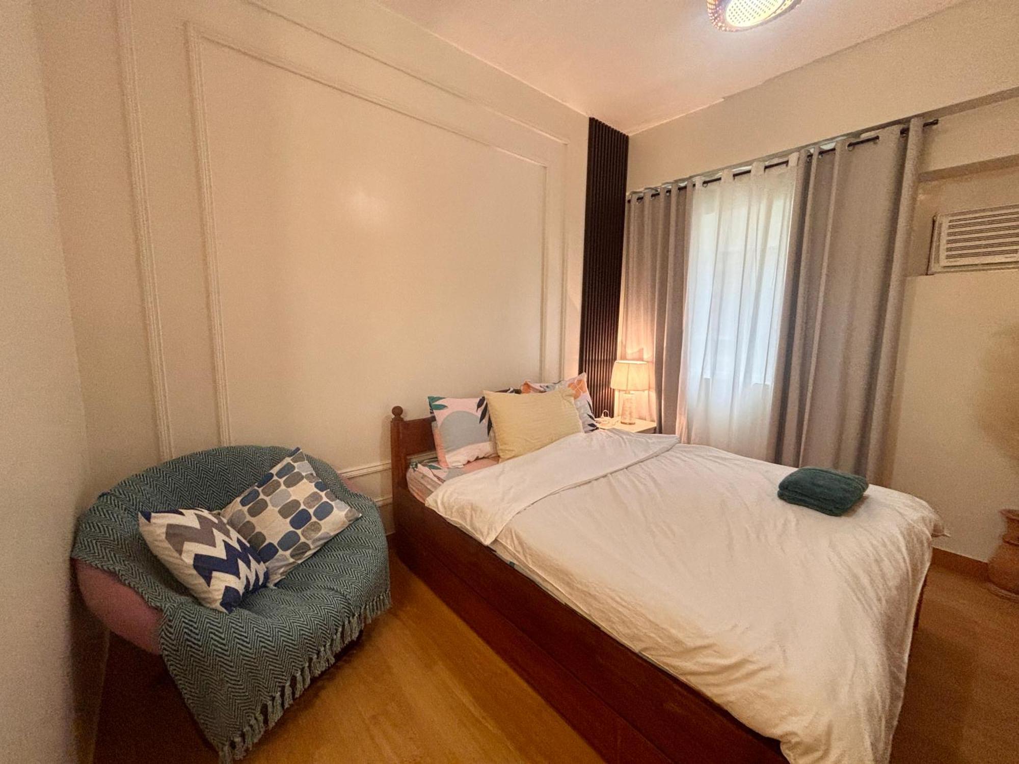 Cozy Near Mall Sm Fairview Trees Residences Quezon