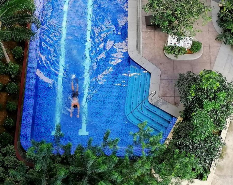 Aparthotel 2br Pioneer Woodland Boni,mandaluyong Connected To Boni Mrt Station