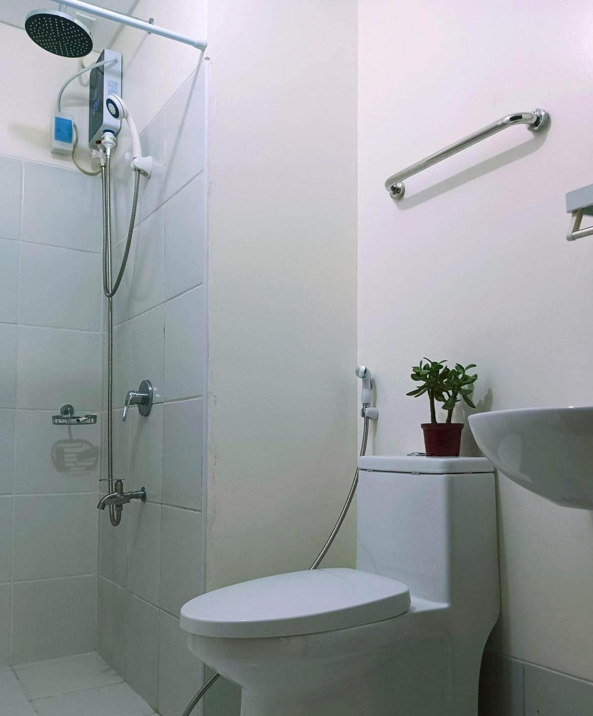 2br Pioneer Woodland Boni,mandaluyong Connected To Boni Mrt Station Aparthotel *