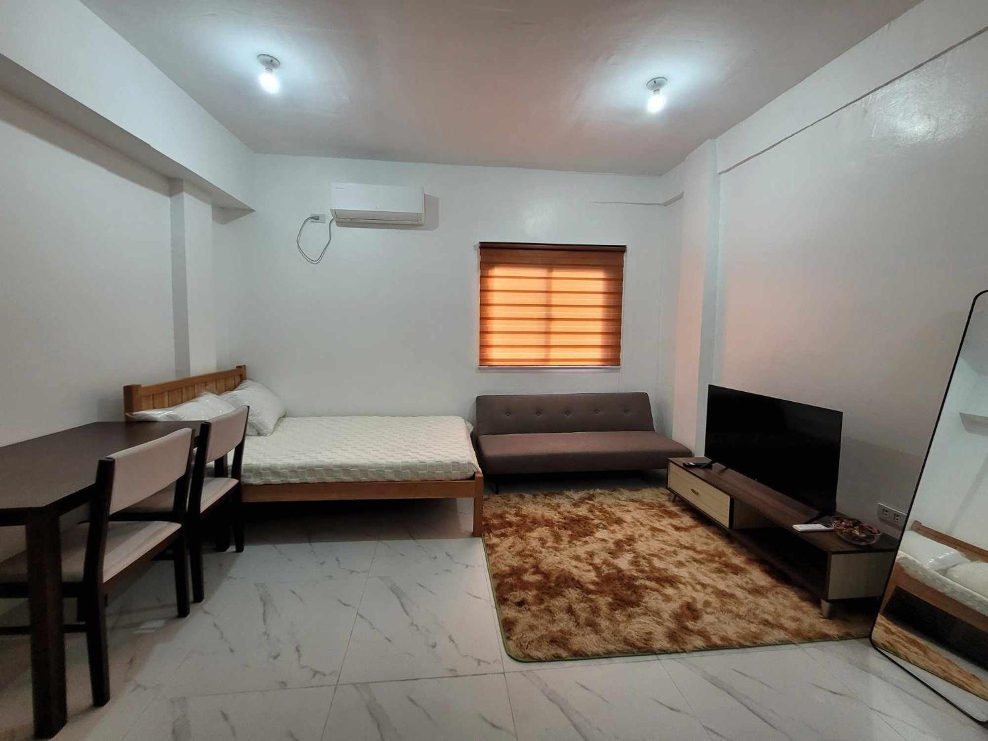 Transient House Ysj