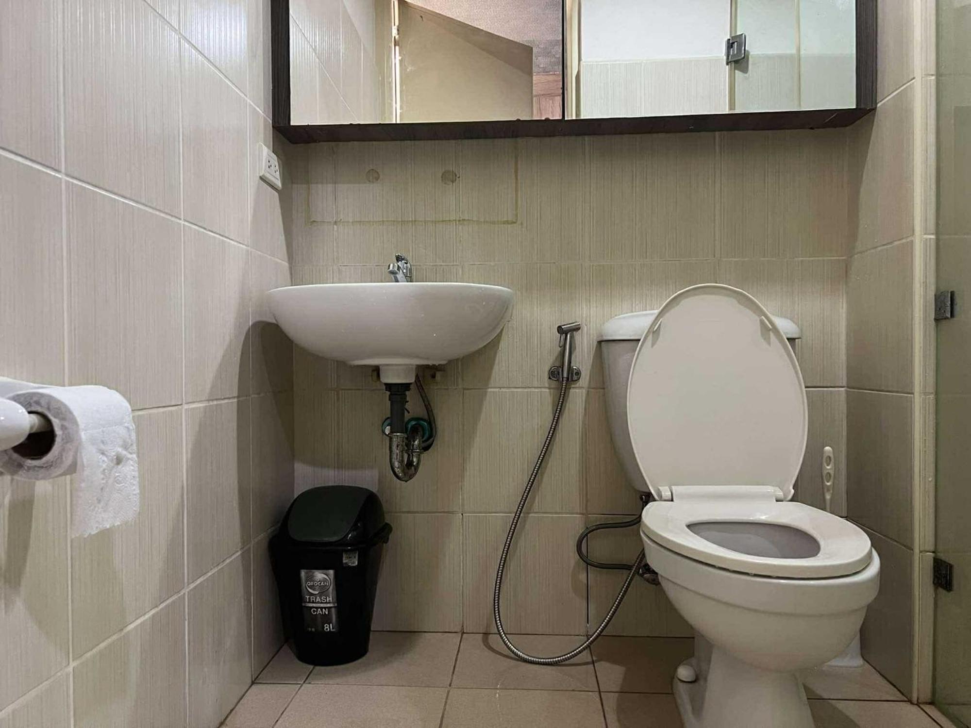 Grand Riviera Suites Studio By Mrsayla Aparthotel Manila