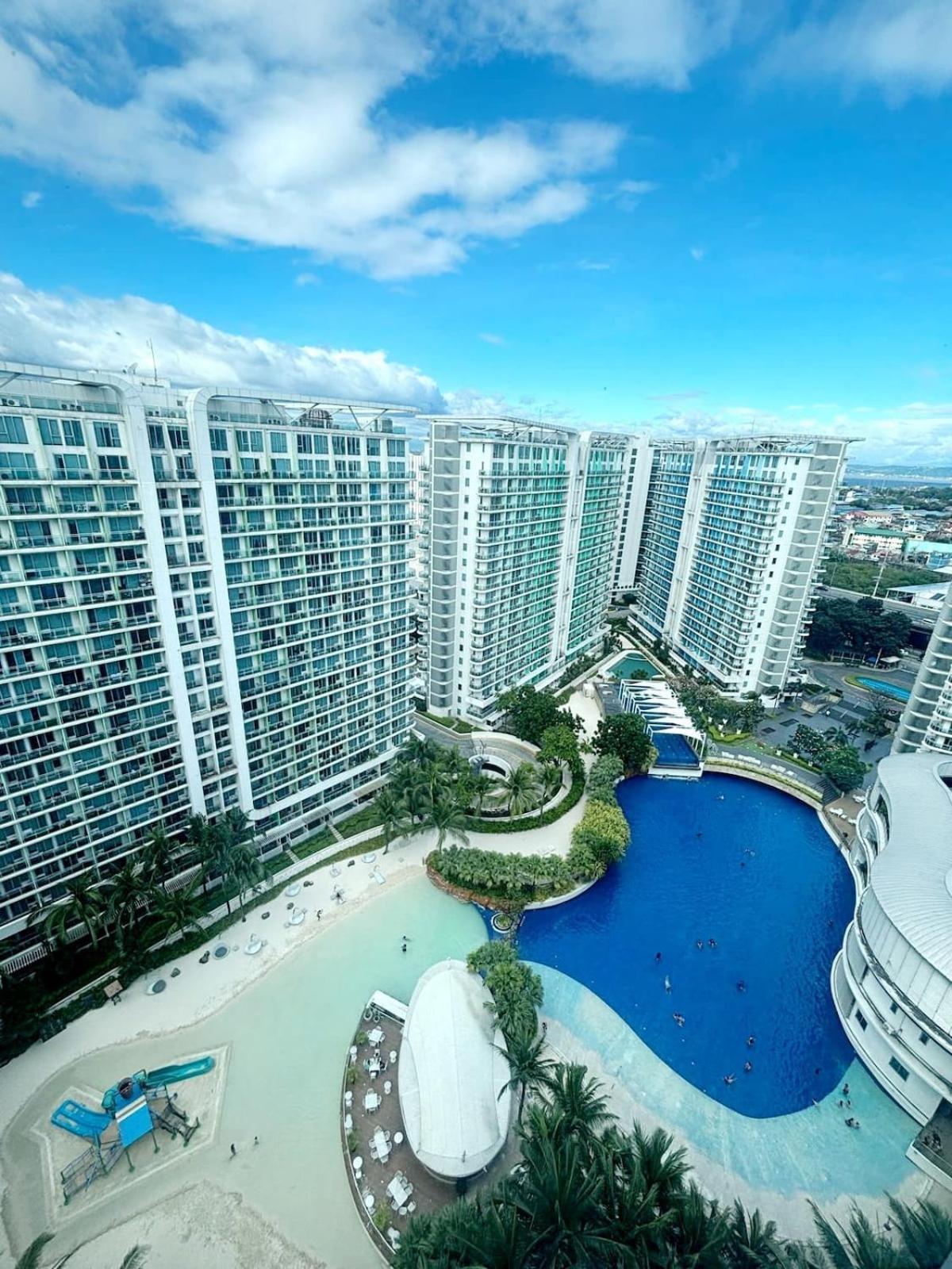 Apartment The Solara Penthouse View Manila