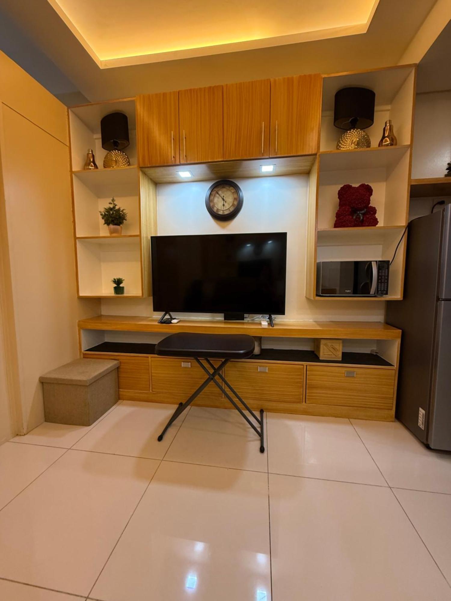 Capsule hotel Lalarooms - With Manila Bay Sunset View - 2767