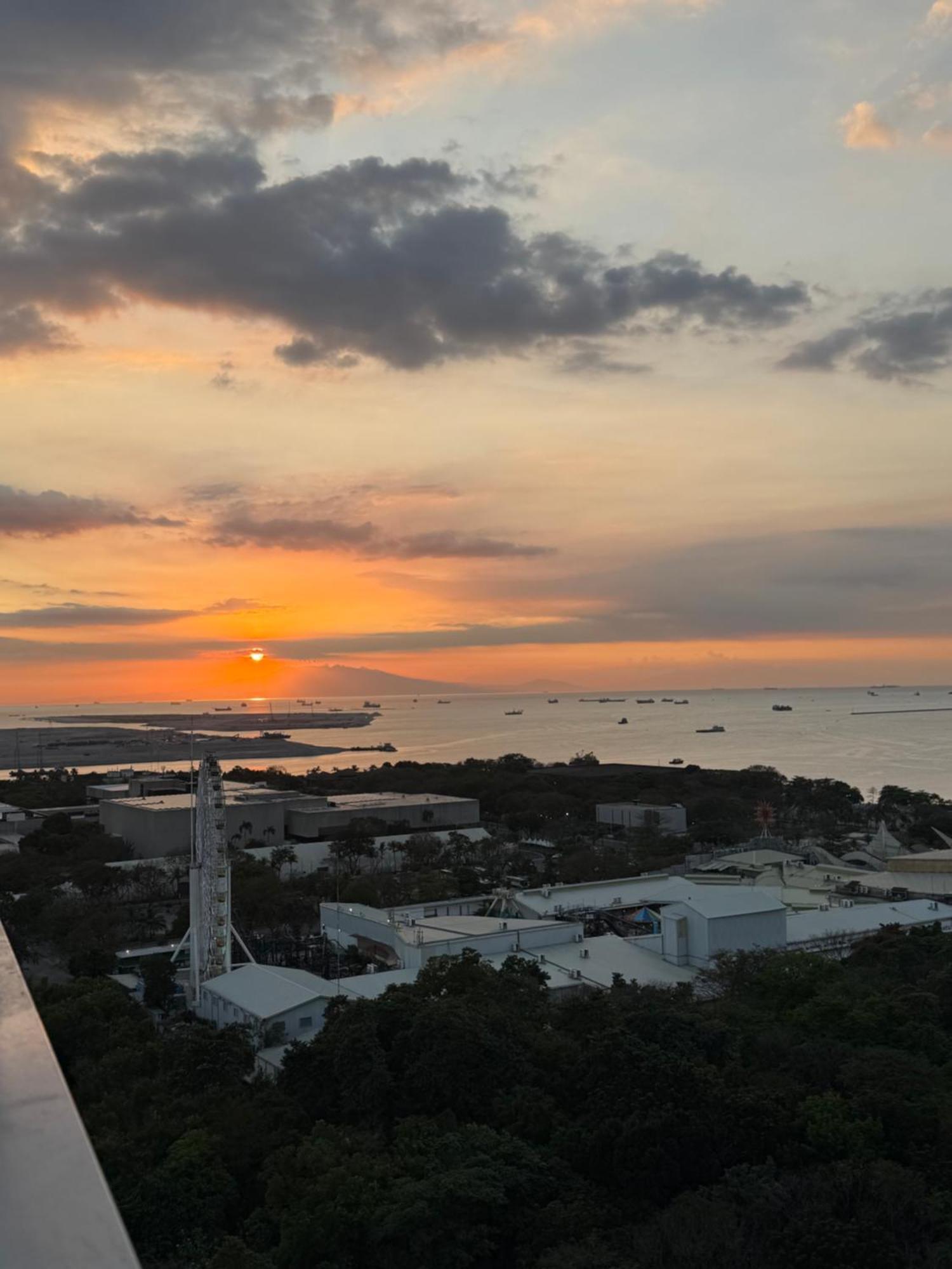 Lalarooms - With Manila Bay Sunset View - 2767 Pasay