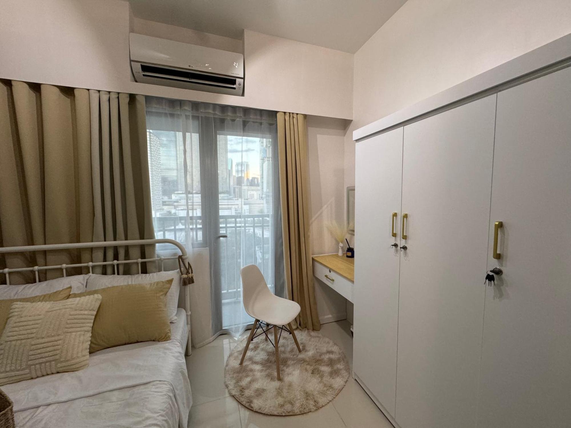 Fame Residences * Mandaluyong