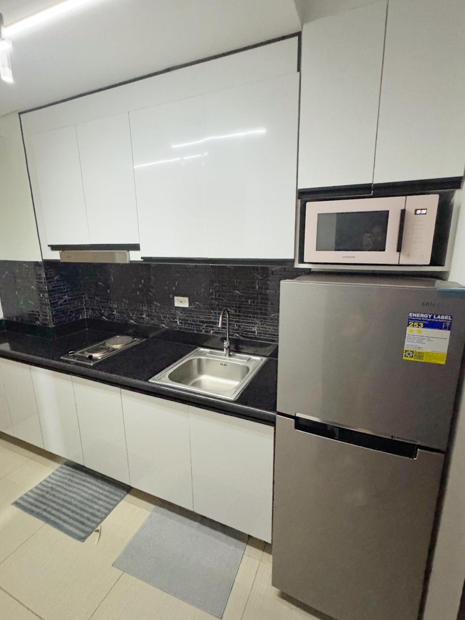 M&m Condostay At Shore 2 Residences Tower 3 * Manila