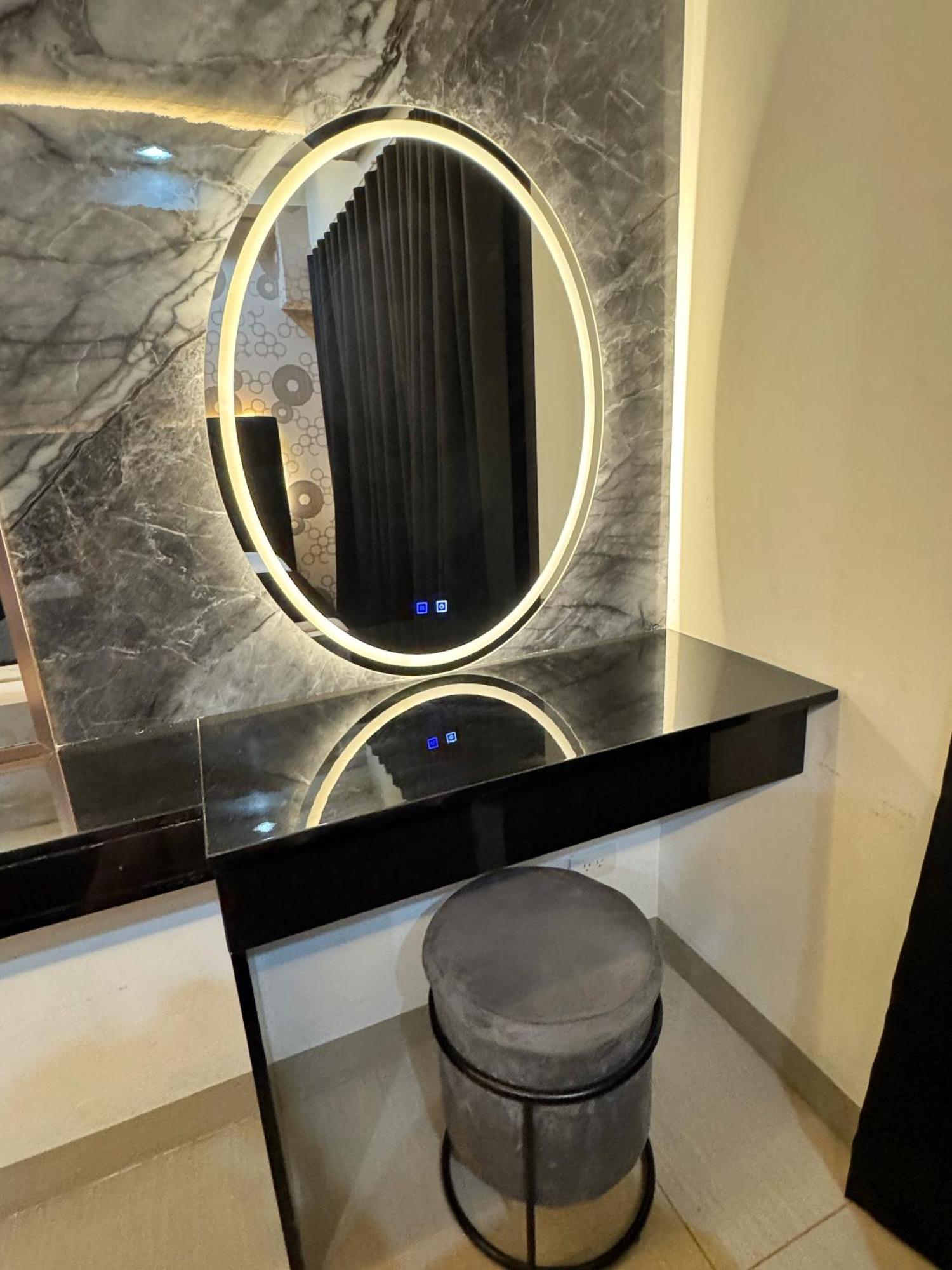 M&m Condostay At Shore 2 Residences Tower 3 Aparthotel