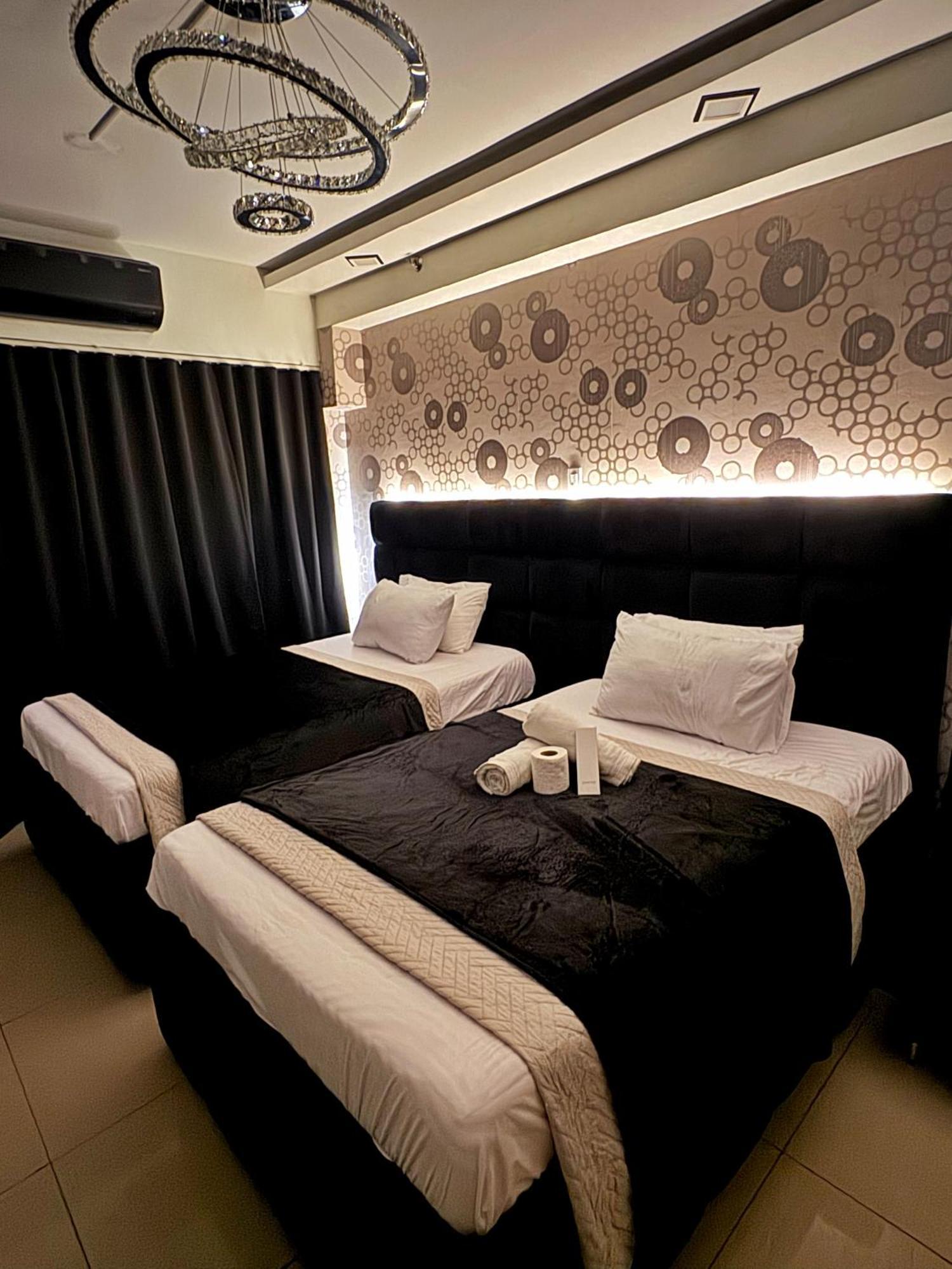 Aparthotel M&m Condostay At Shore 2 Residences Tower 3
