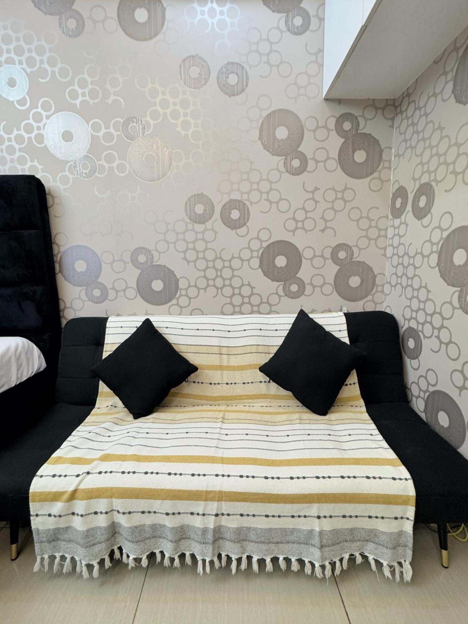 M&m Condostay At Shore 2 Residences Tower 3 Manila