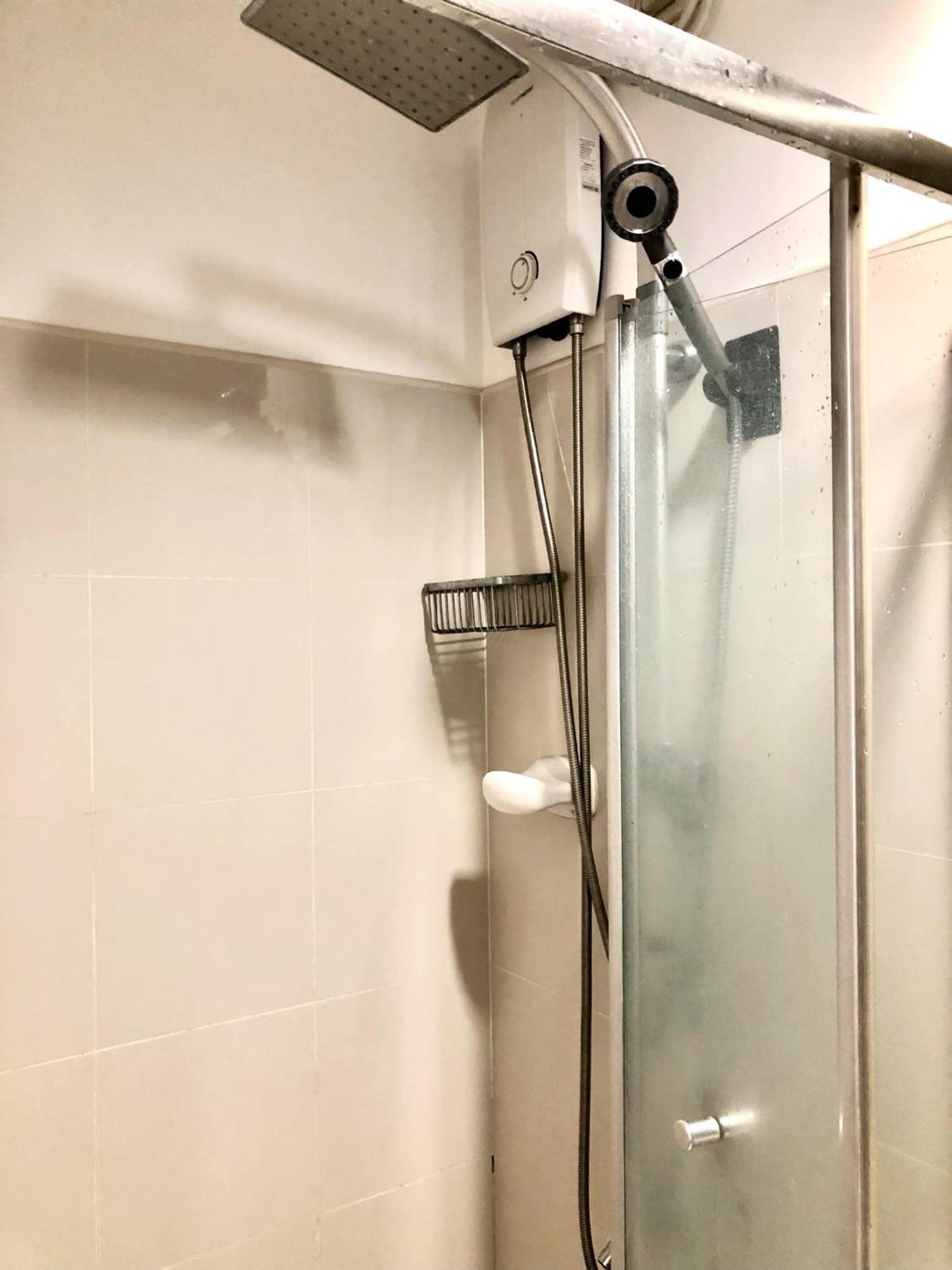 Cosy Light Residences Unit Staycation Hotel
