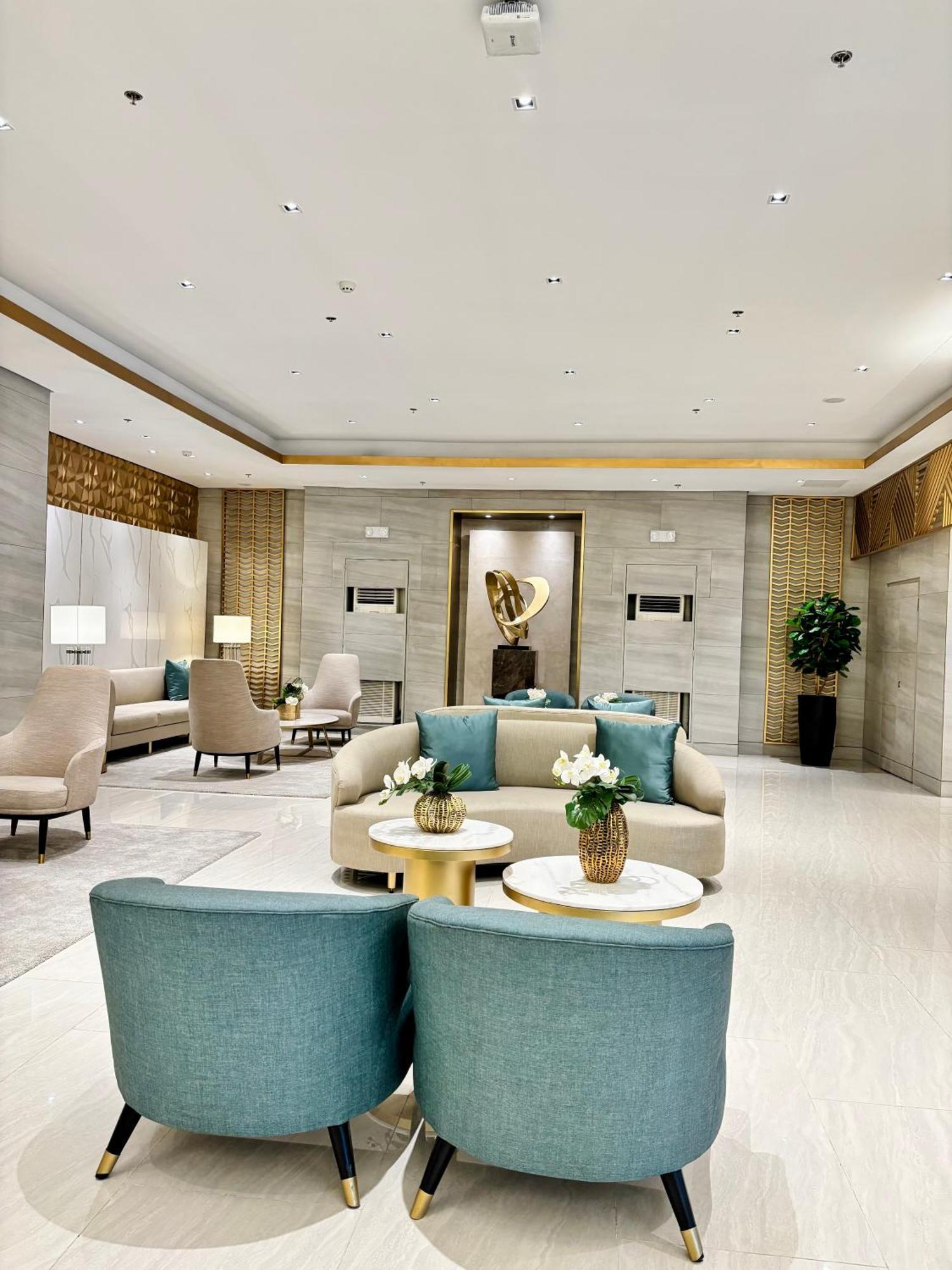 Aparthotel Serenitude Staycation By Khaila - Fame Residences