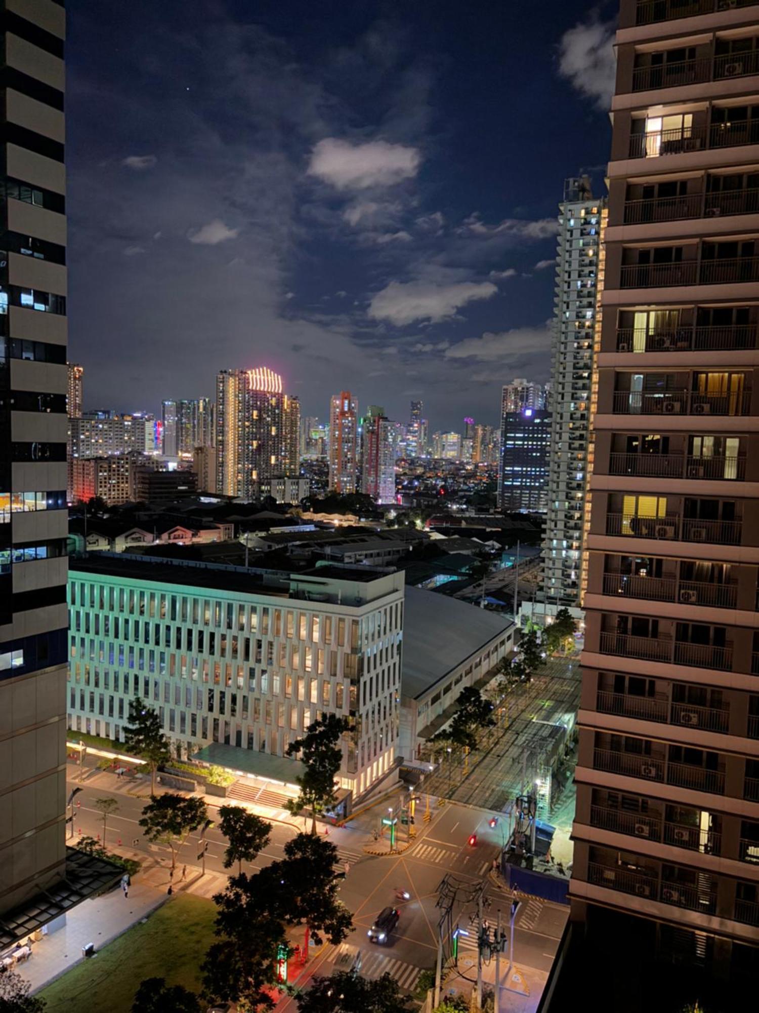 Serenitude Staycation By Khaila - Fame Residences Aparthotel Manila