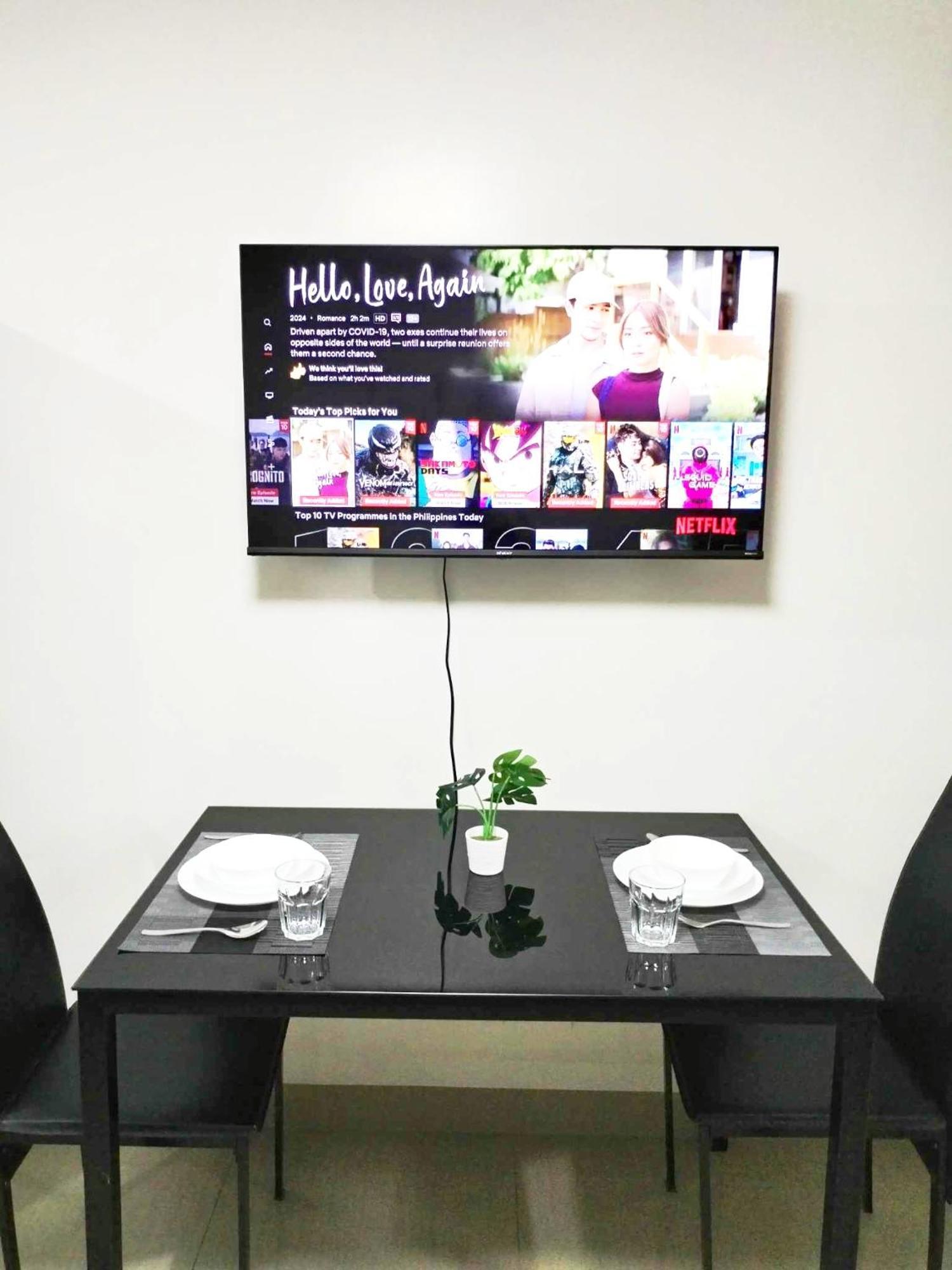 Aparthotel Comfy And Affordable Near Sm Mall Of And Airport With Wifi 068