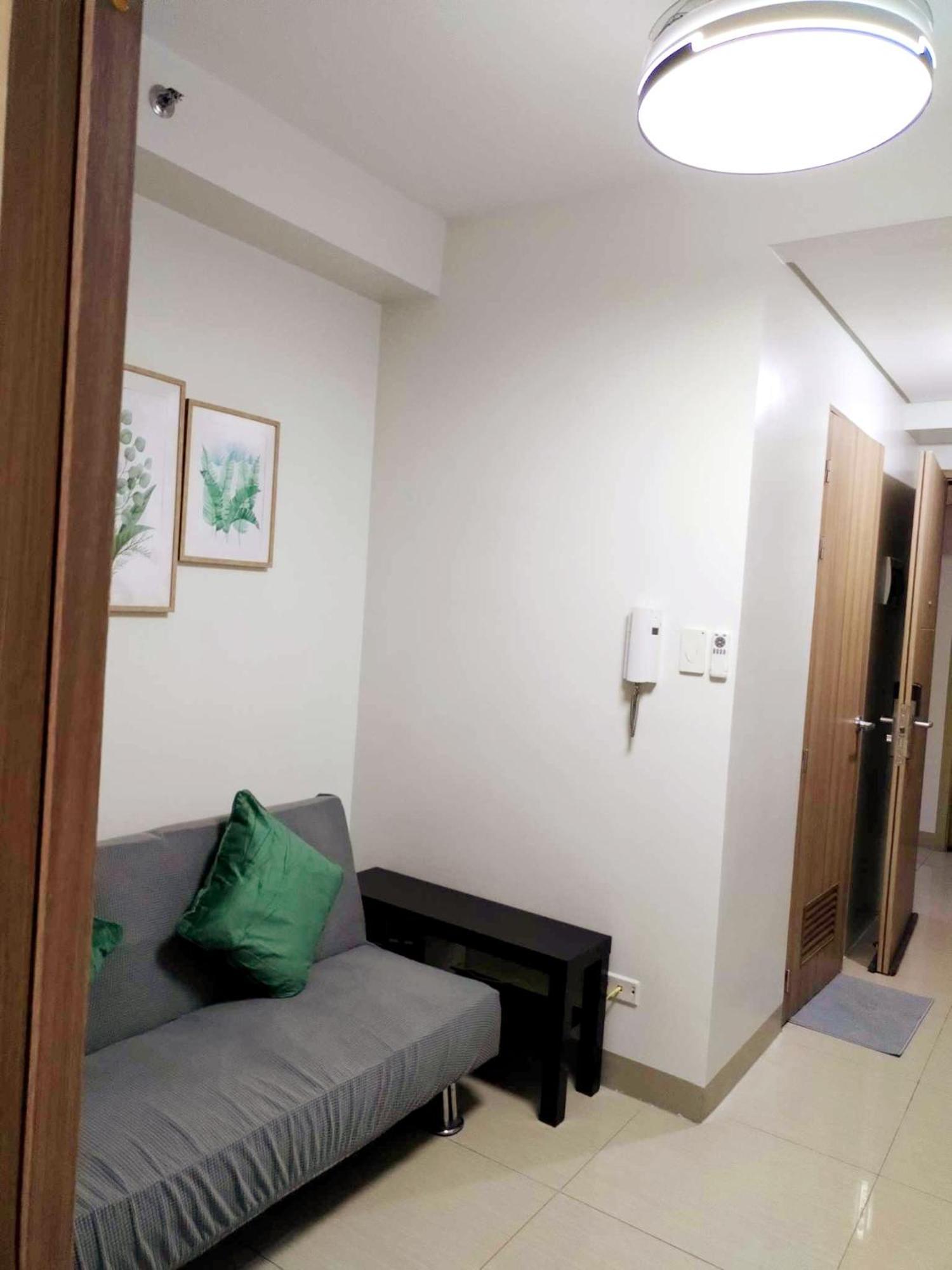 Comfy And Affordable Near Sm Mall Of And Airport With Wifi 068 Aparthotel Manila