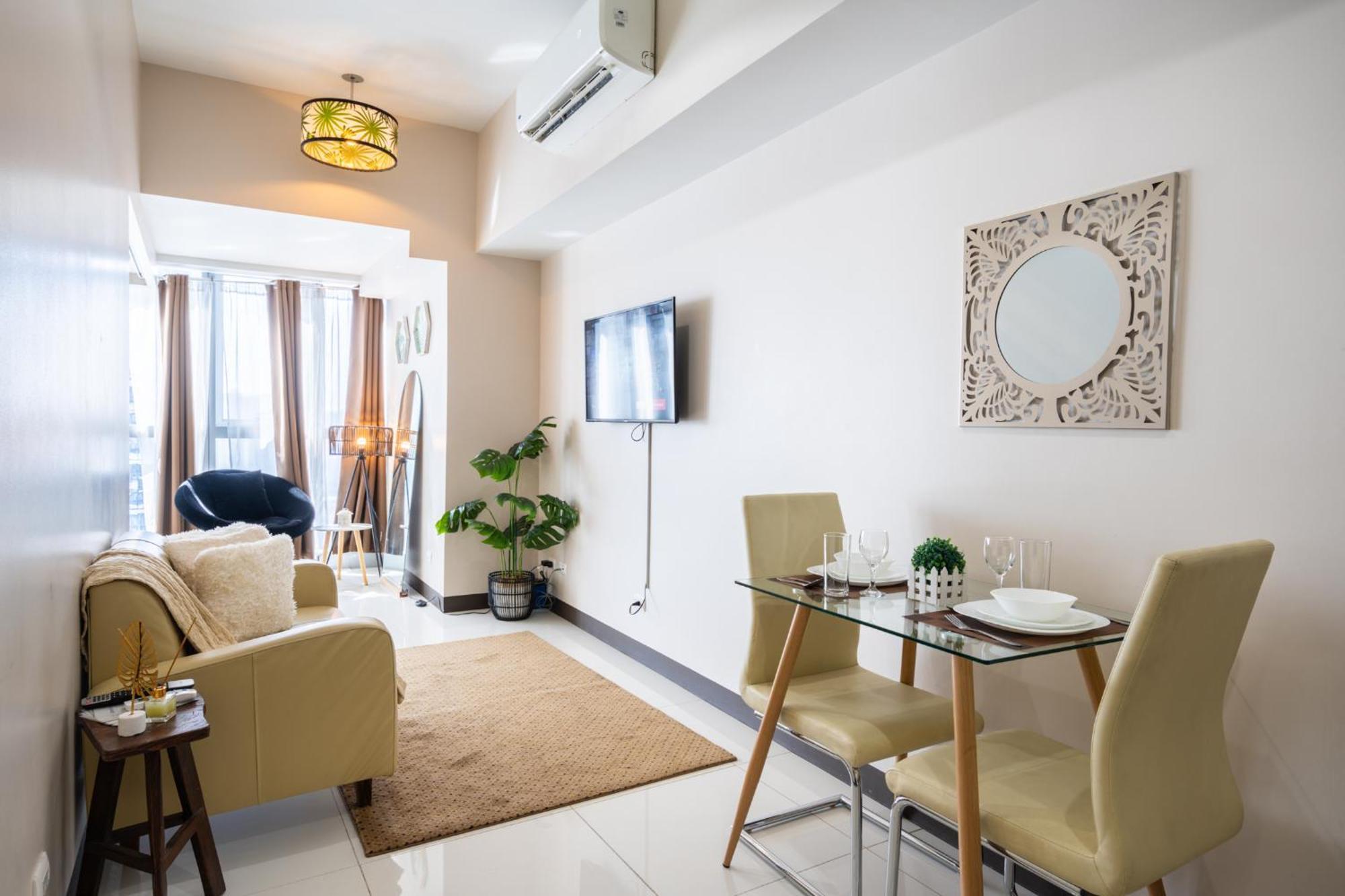 Great Value In Uptown Parksuites Bgc 1br,washer,netflix Manila