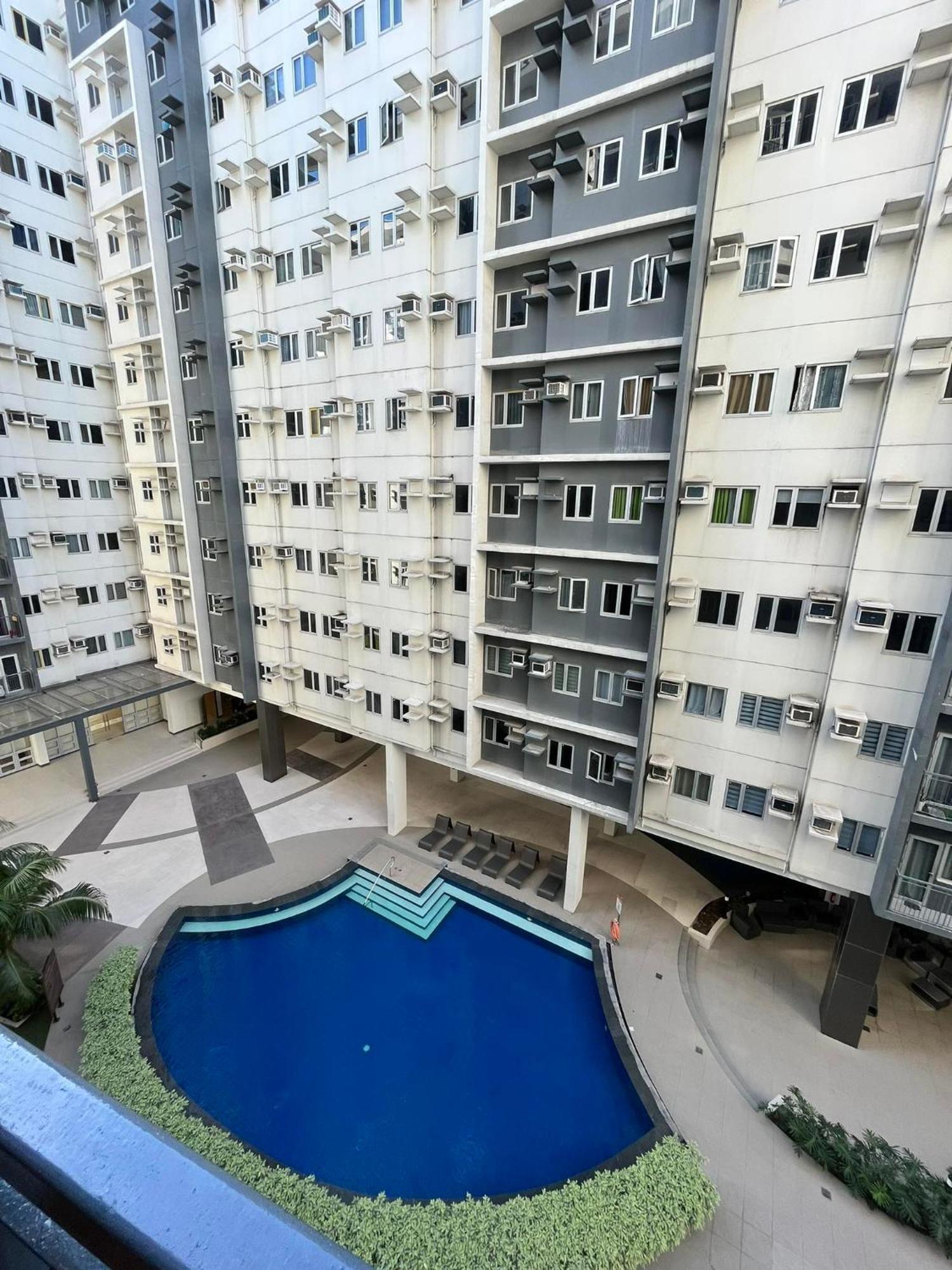 Metrostay.ph Aparthotel Quezon City