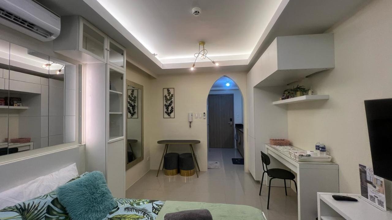 Shore 2 Residences By Casa Stellar Apartment *
