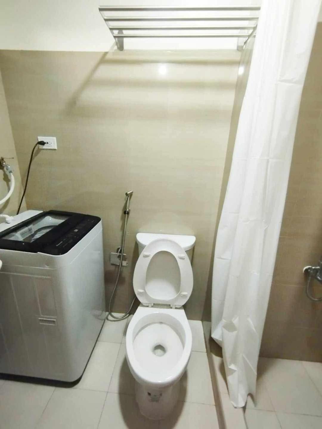 Shore 2 Residences By Casa Stellar Manila