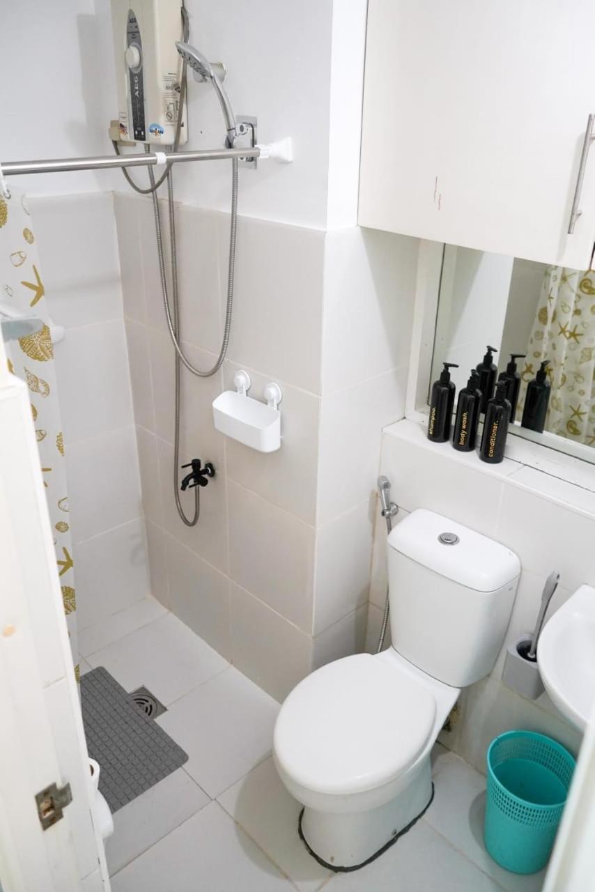 Beautiful 1-bedroom In Makati - Pool, Gym & Near Airport Apartment *