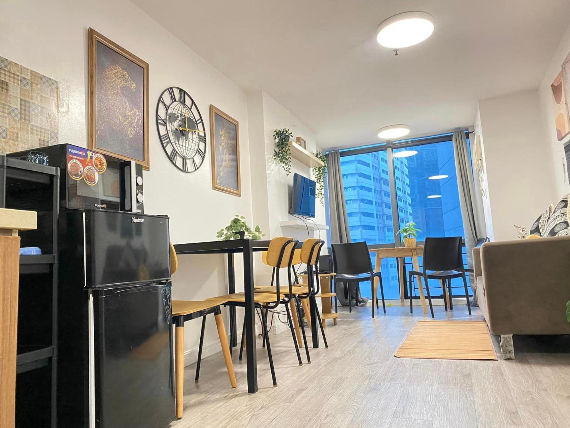 Big 1 Bedroom Good For 8 Pax In Ortigas *