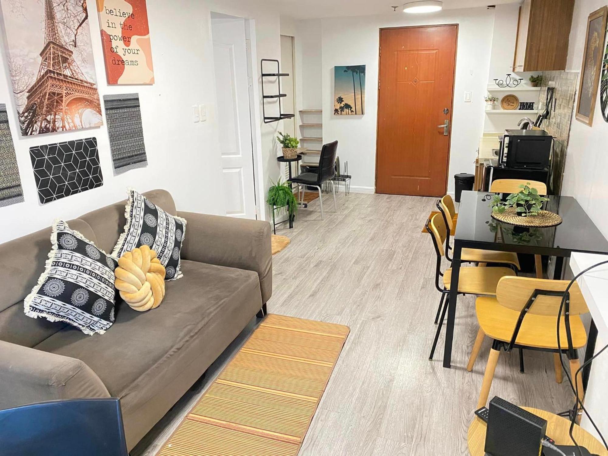 Big 1 Bedroom Good For 8 Pax In Ortigas Apartment *