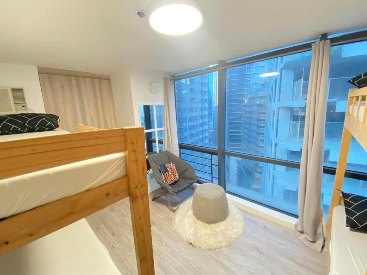 Big 1 Bedroom Good For 8 Pax In Ortigas *