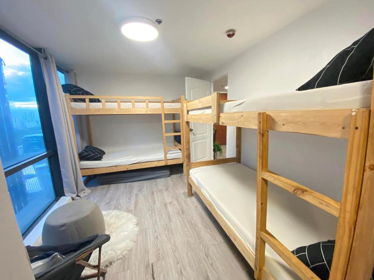 Big 1 Bedroom Good For 8 Pax In Ortigas *