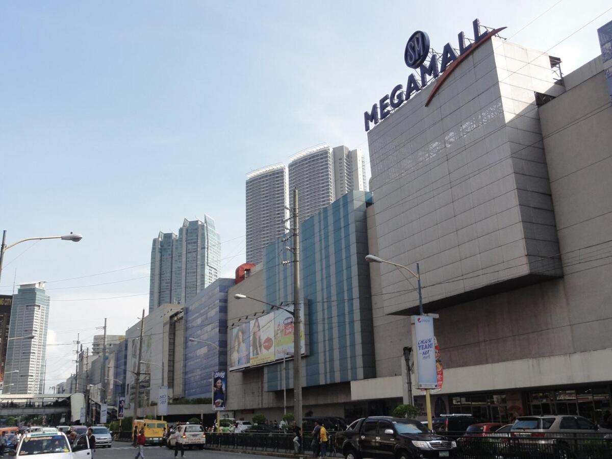 Big 1 Bedroom Good For 8 Pax In Ortigas Manila