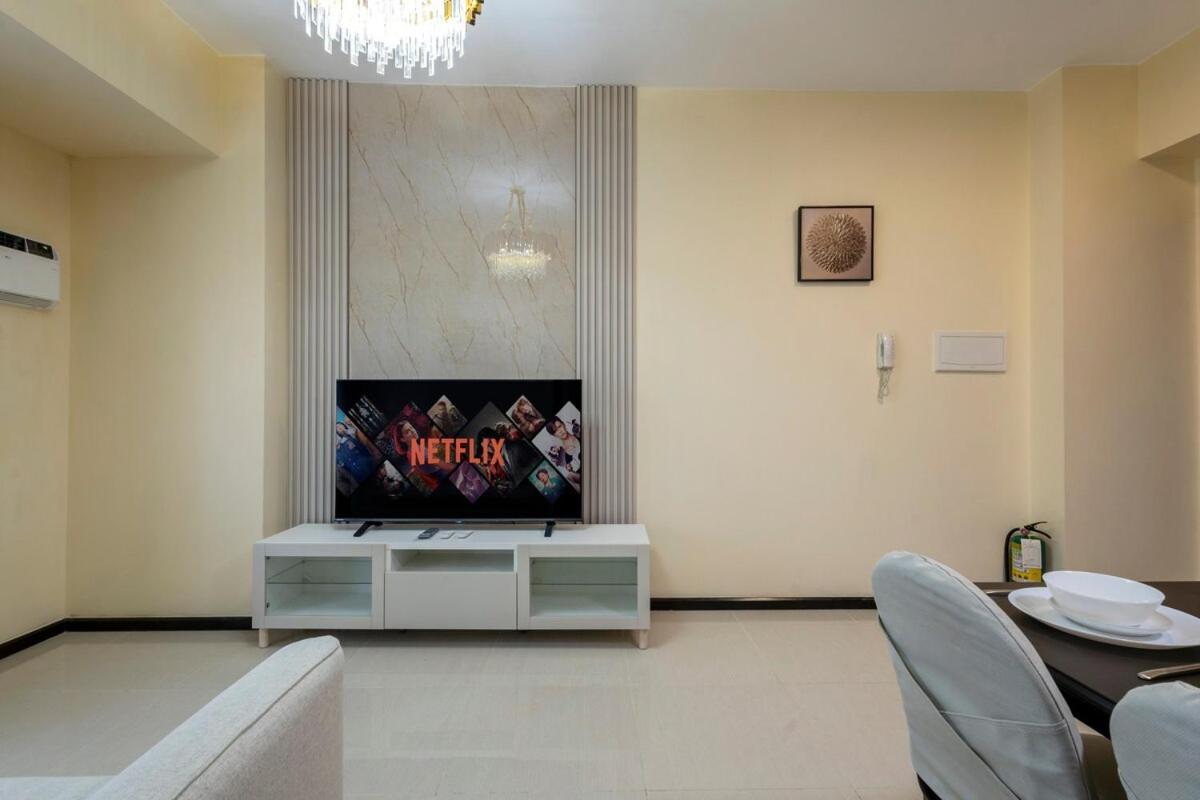 Executive 1br At Radiance Bay, Nearby Moa Apartment