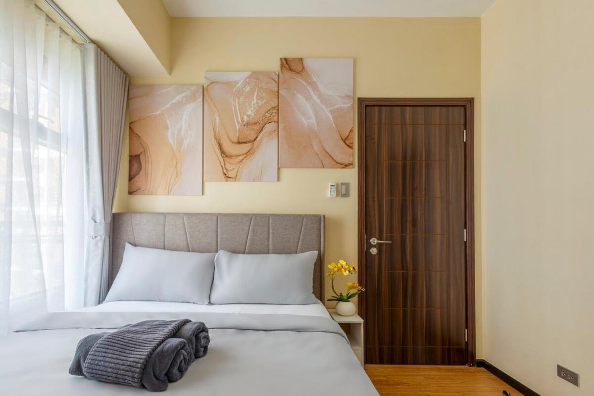 Executive 1br At Radiance Bay, Nearby Moa