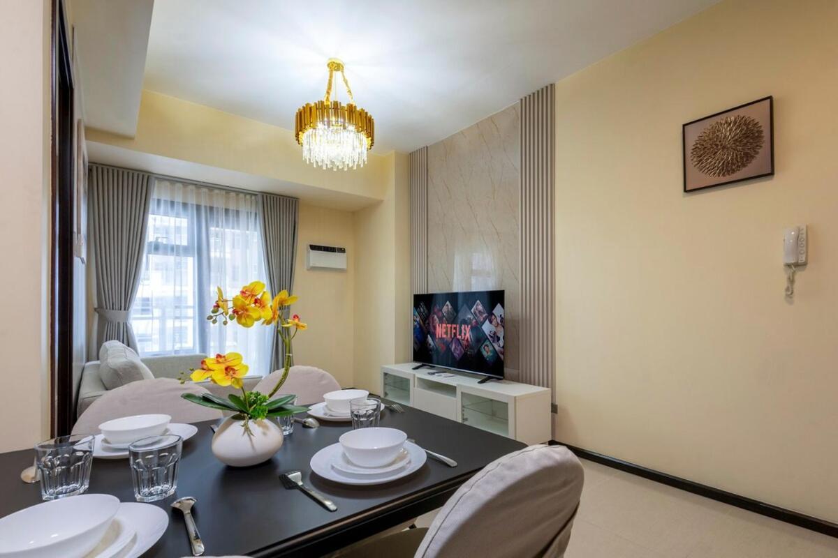 Executive 1br At Radiance Bay, Nearby Moa Apartment *