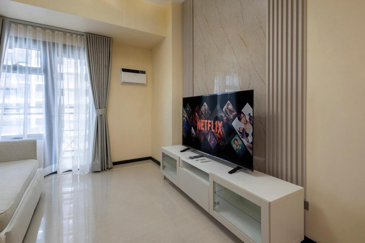 Executive 1br At Radiance Bay, Nearby Moa Apartment