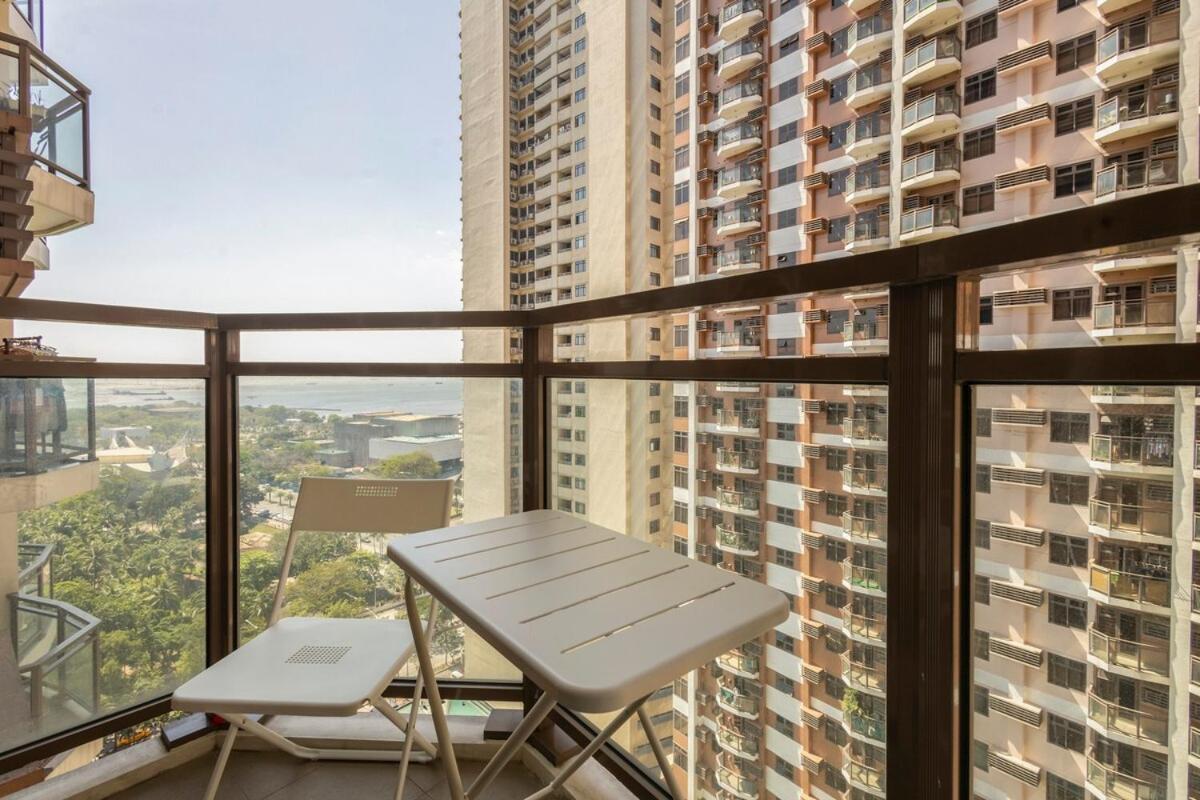Executive 1br At Radiance Bay, Nearby Moa *