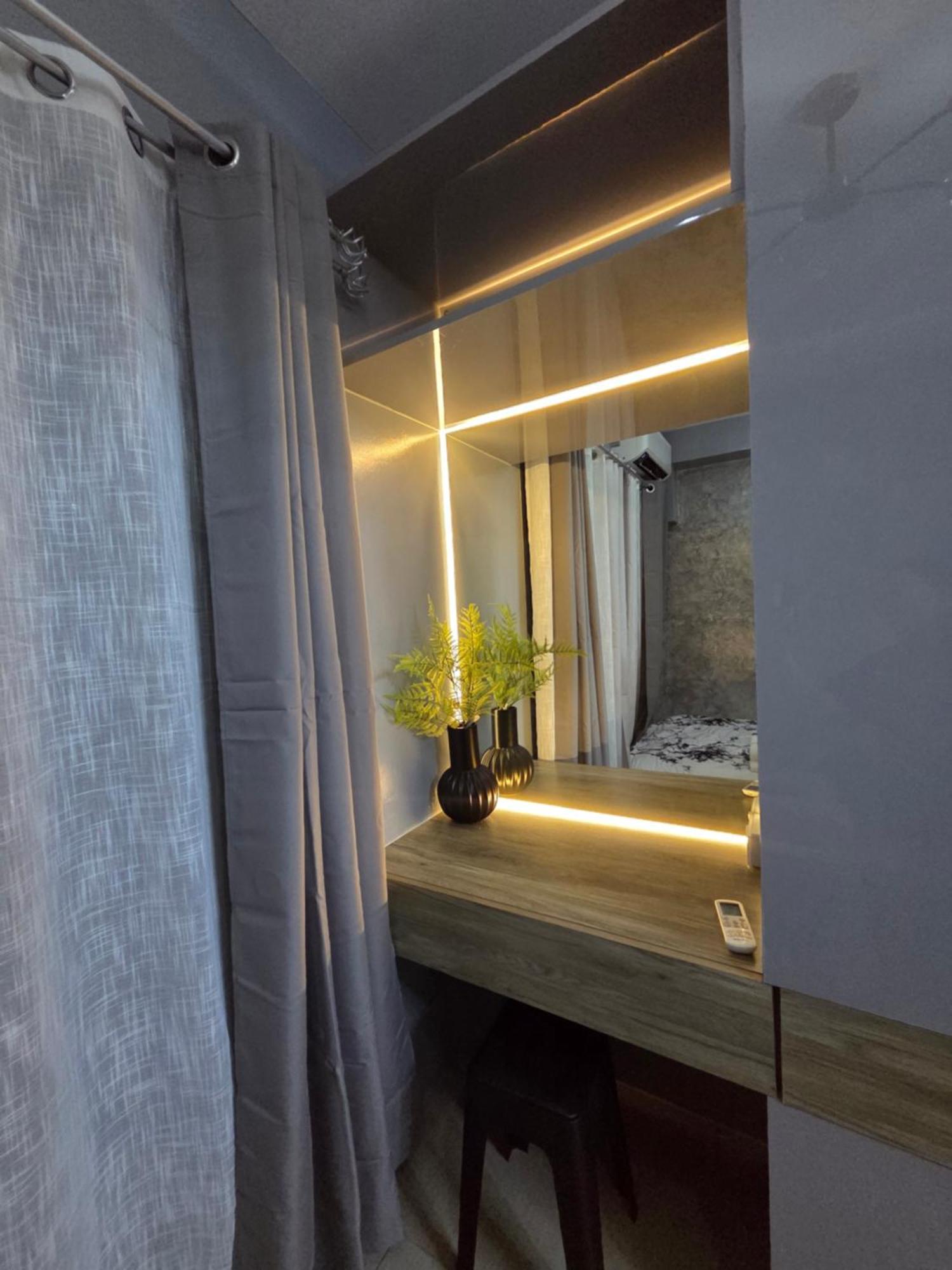 Cozy Corner At Shore 2 Manila