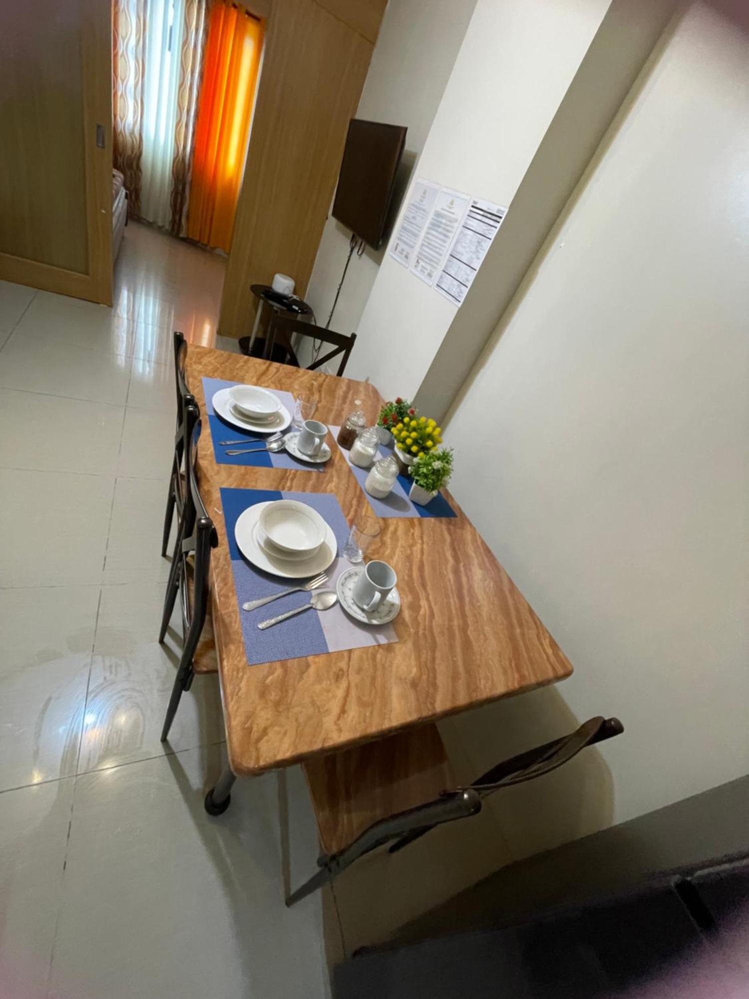 Big Cut 3beds 1103 Tower A * Manila