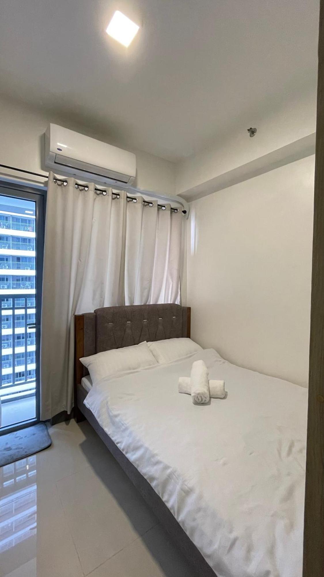 Staycation Bliss At Fame Manila