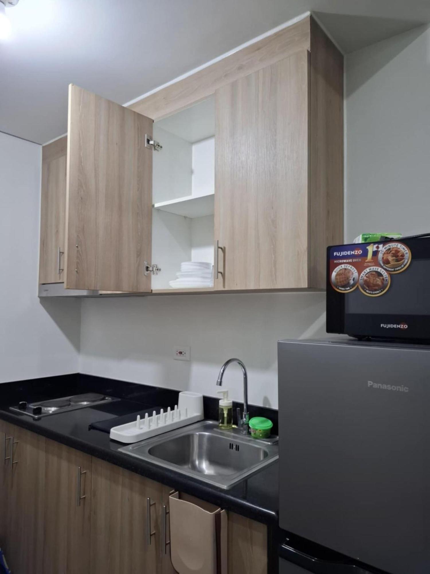 Shore2residences Moa Pasay Near Naia Airport Apartment