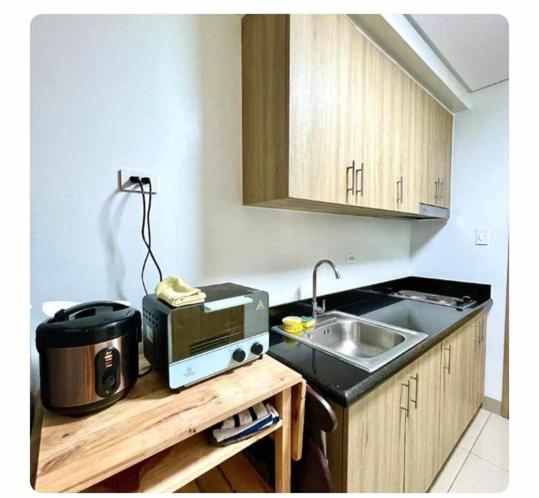 Shore2residences Moa Pasay Near Naia Airport Apartment