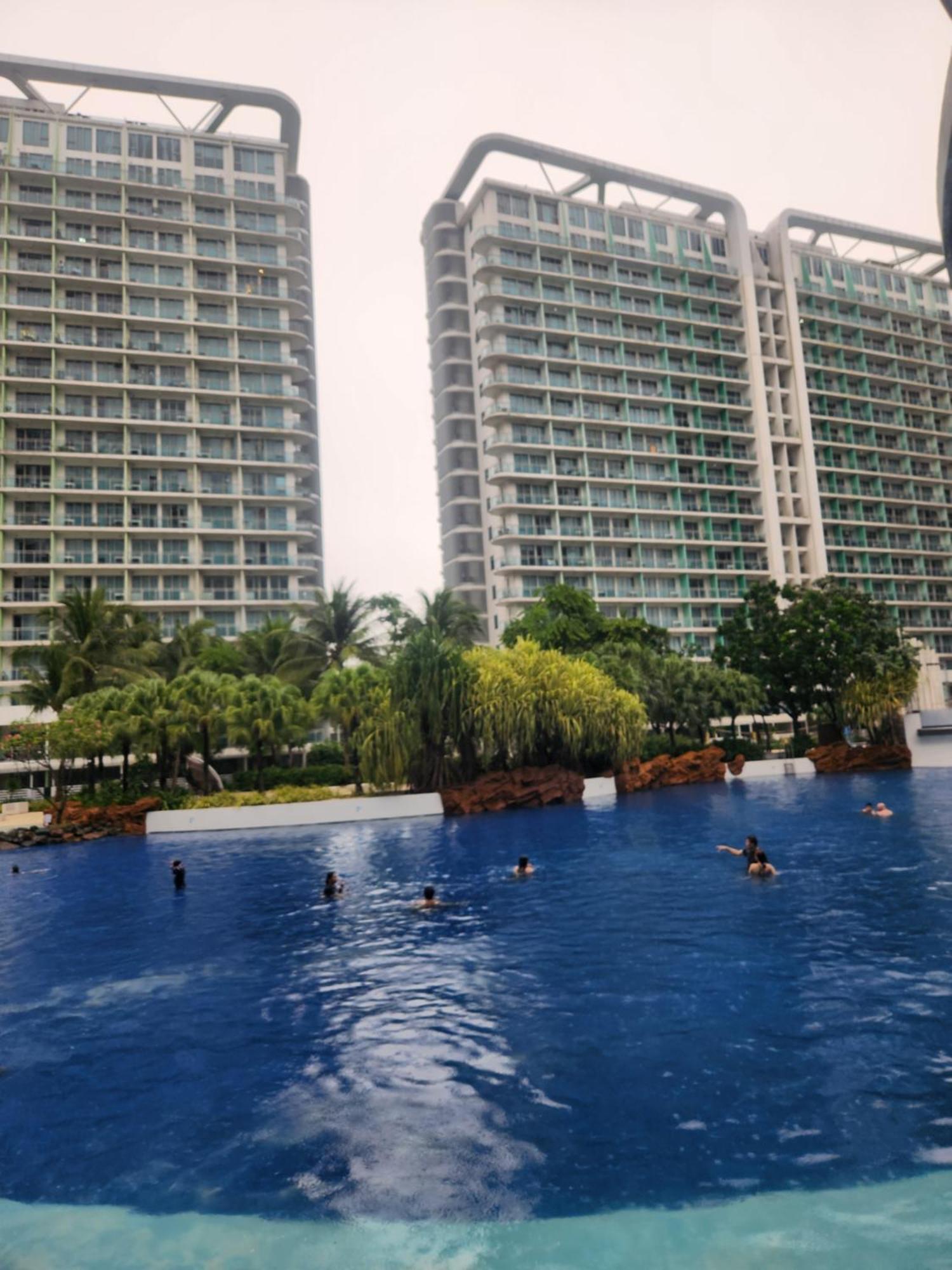 Azure Pasay By Amrs Near T3 Airport Apartment Manila