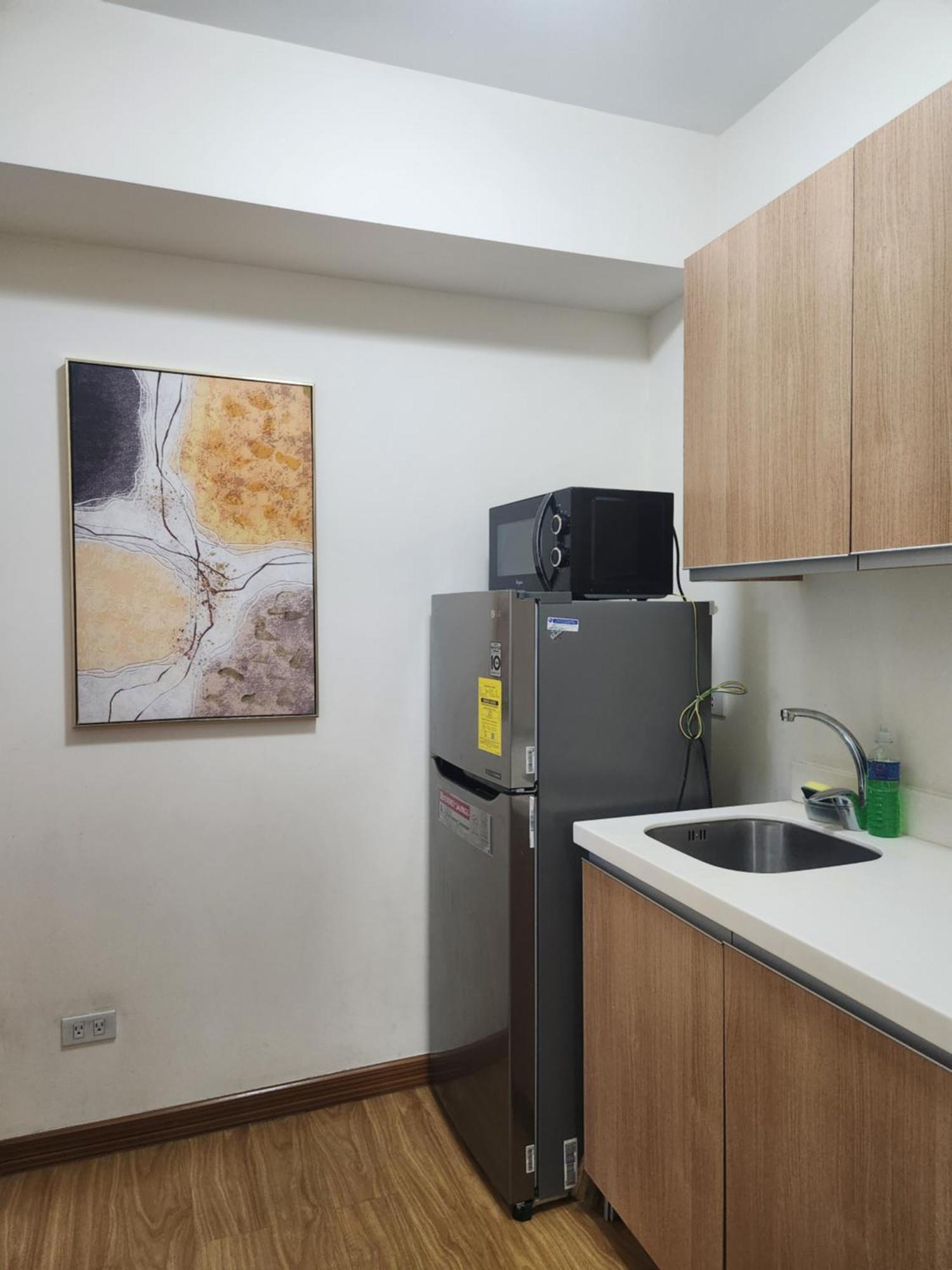 Azure Pasay By Amrs Near T3 Airport Apartment