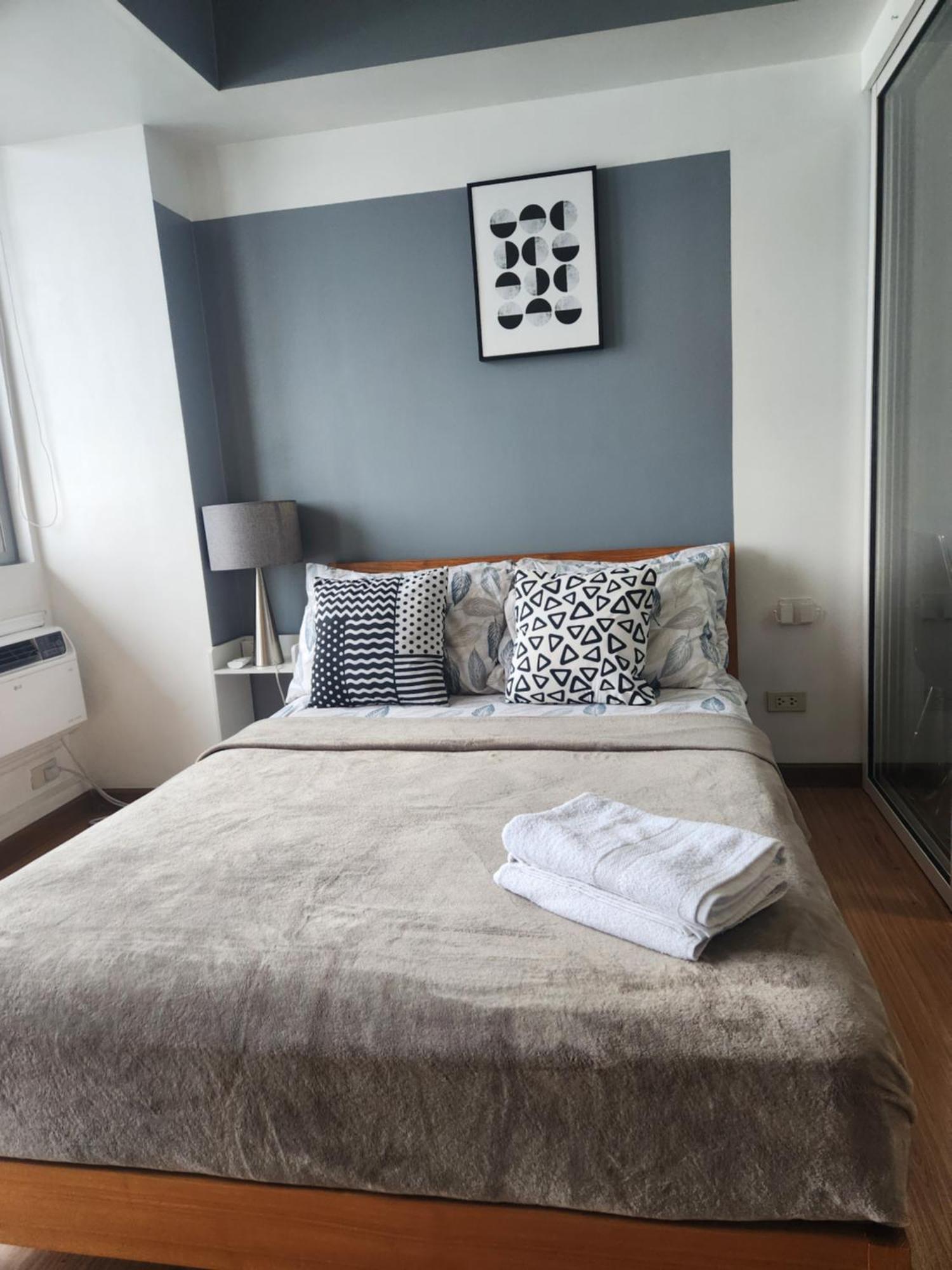Azure Pasay By Amrs Near T3 Airport