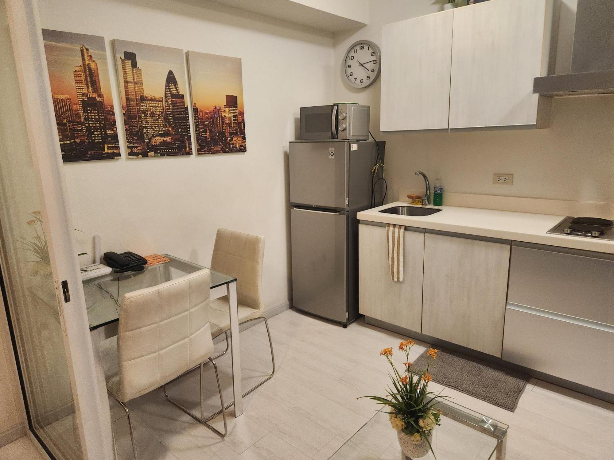 Apartment Azure Pasay By Amrs Near T3 Airport *