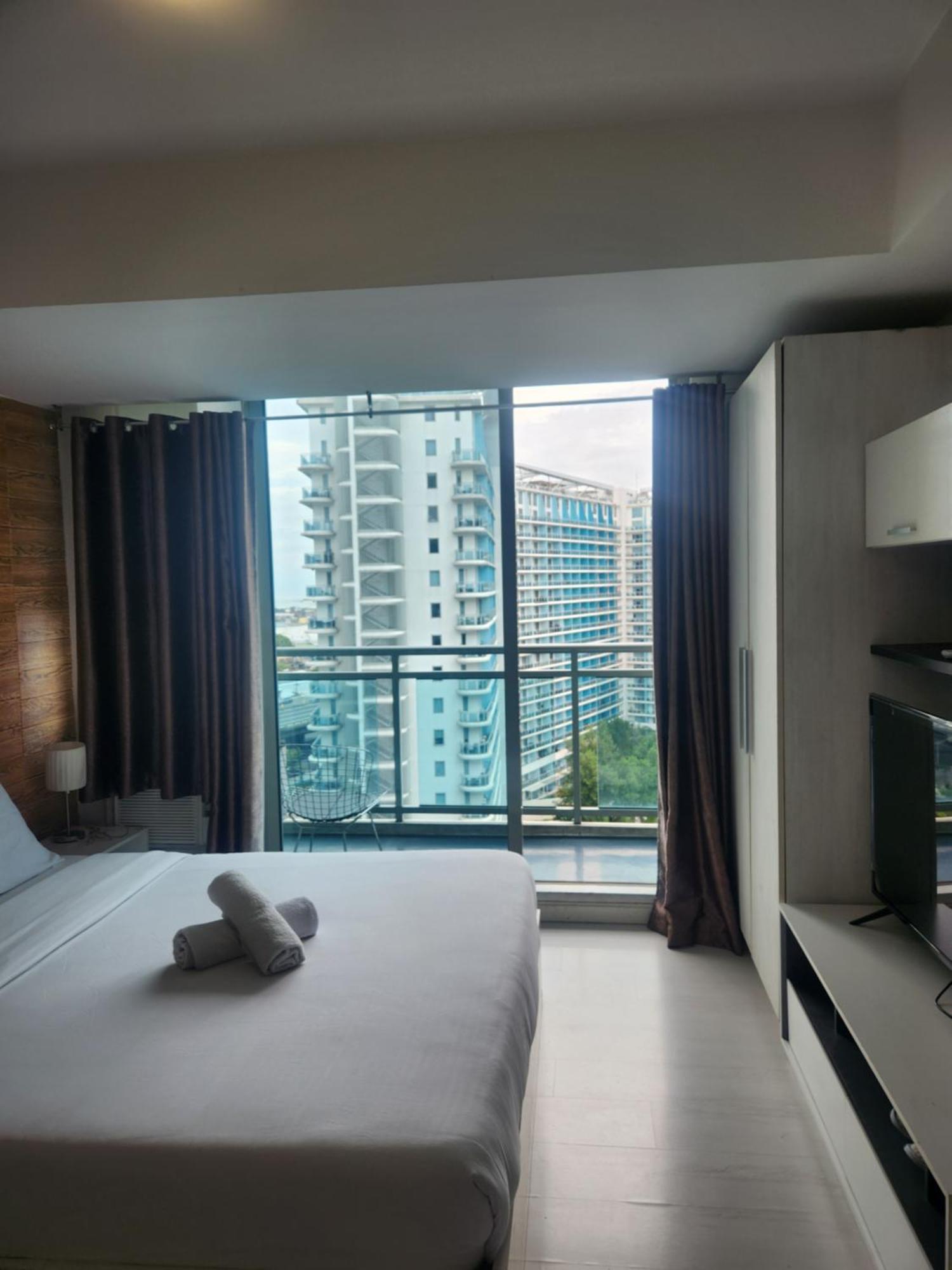 Apartment Azure Pasay By Amrs Near T3 Airport *