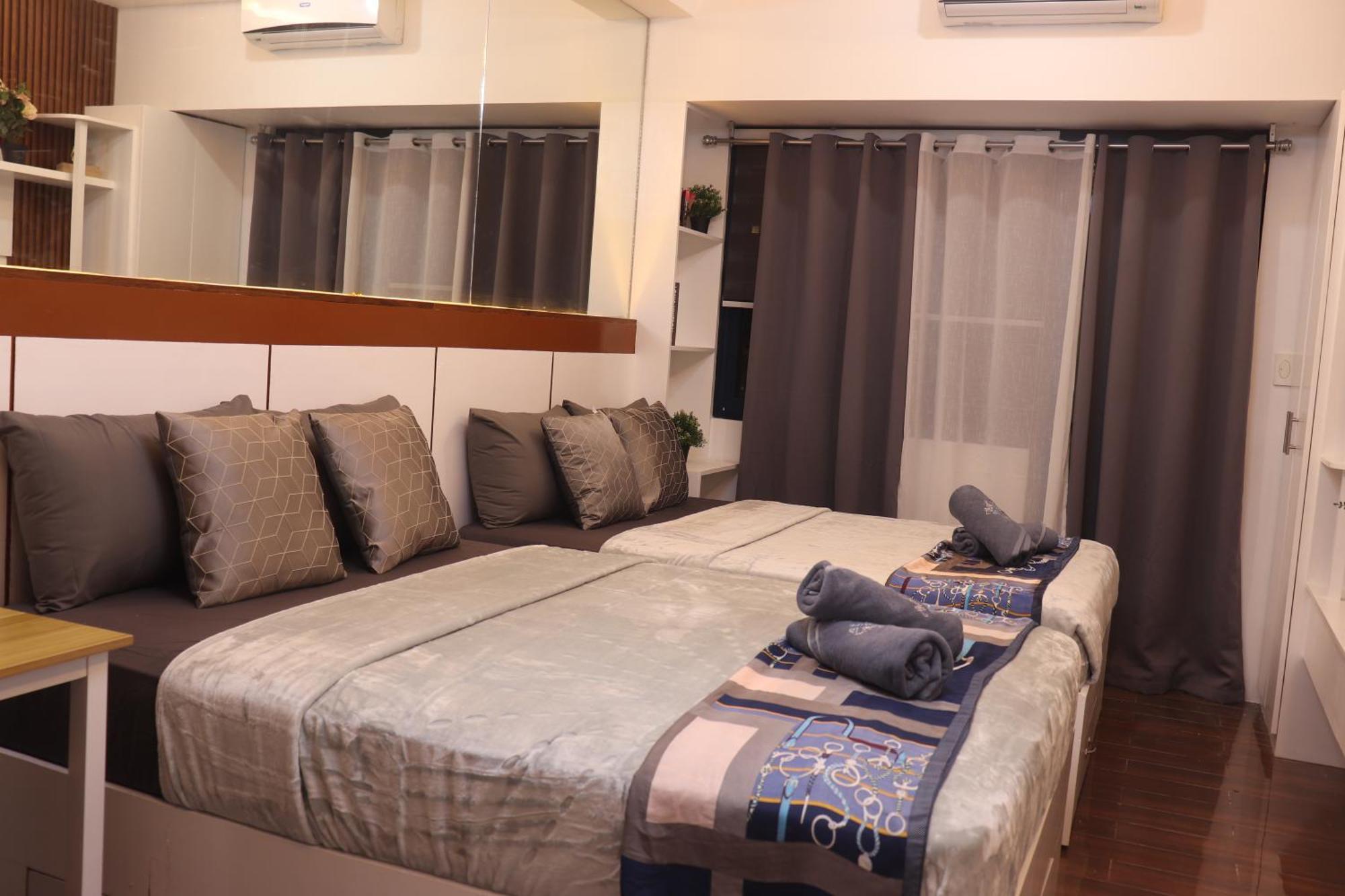 Apartment Affordable Twin Bed Netflix Wifi Balcony Manila